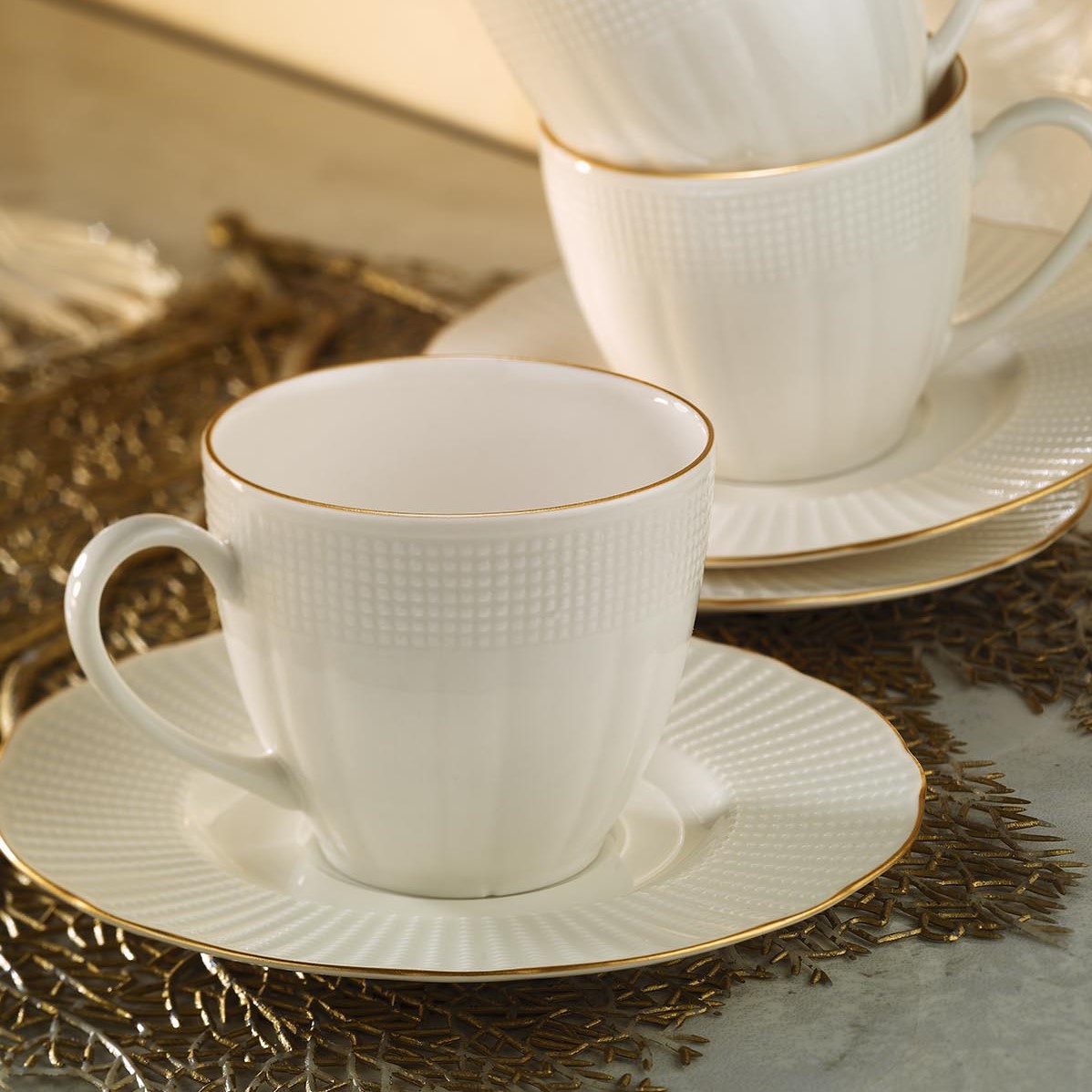 Set de 6 tazas con platillos Belle 12-piezas KÜTAHYA PORSELEN