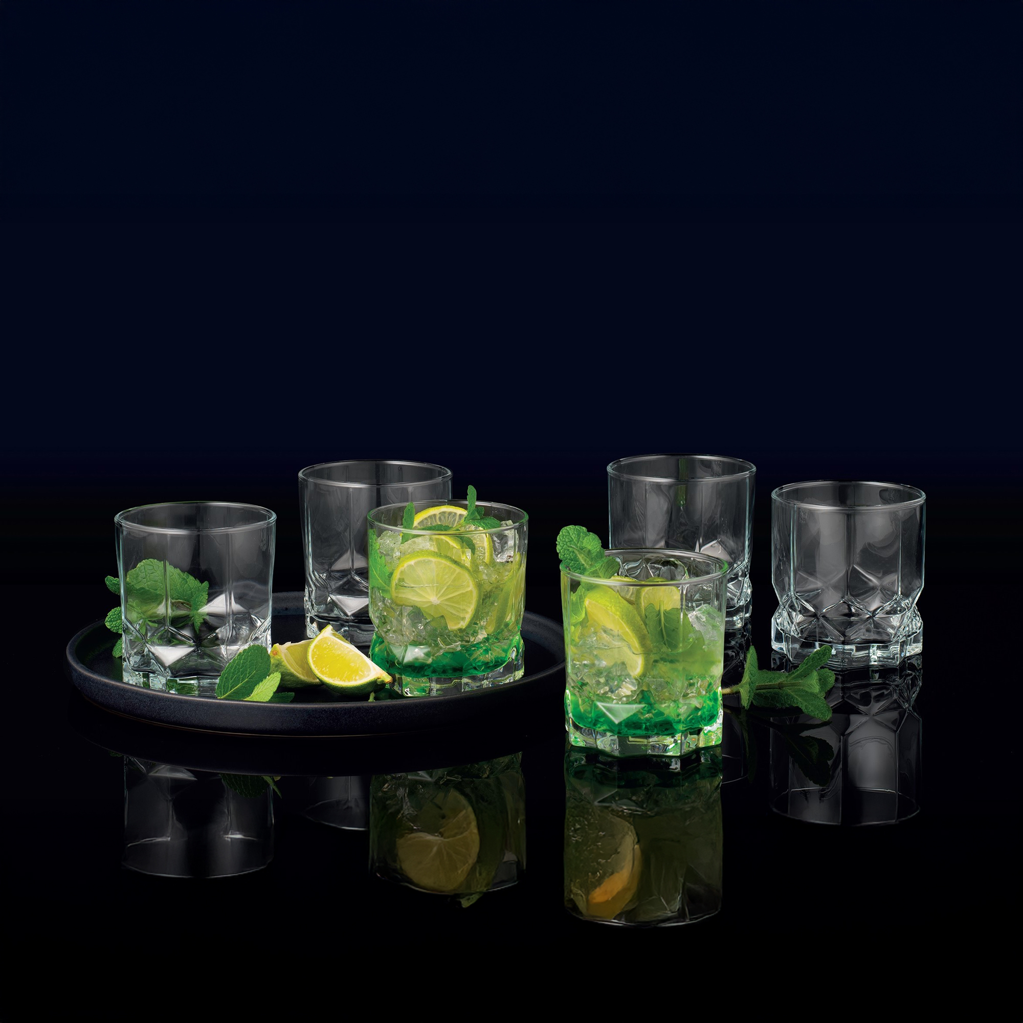 Completo di 6 bicchieri bassi 325ml DIAMOND