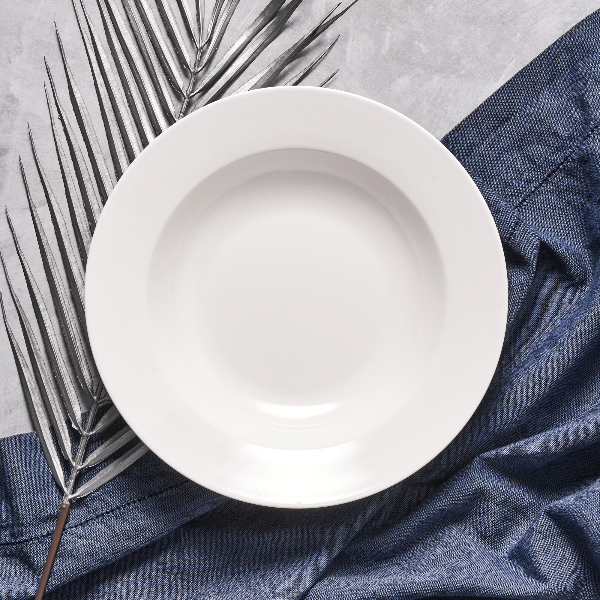 Serwis obiadowy dla 6 osób Aura White 18-elementowy AMBITION