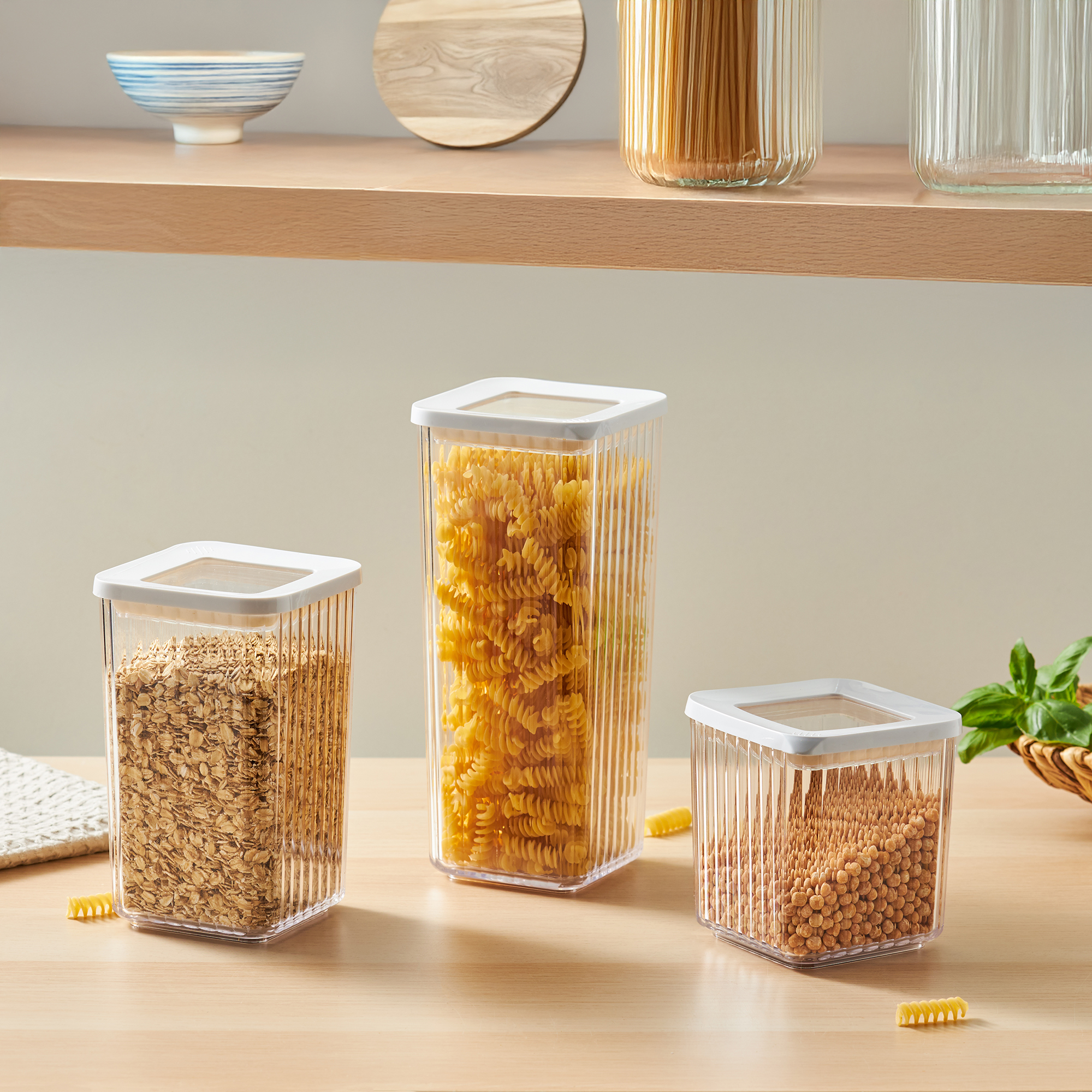 Food storage container with lid Curly 1,7 l AMBITION