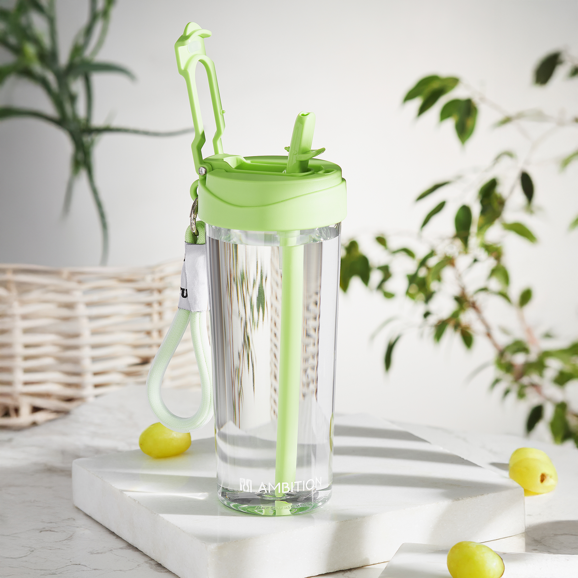 Plastová láhev na vodu Sporty Green 700 ml AMBITION