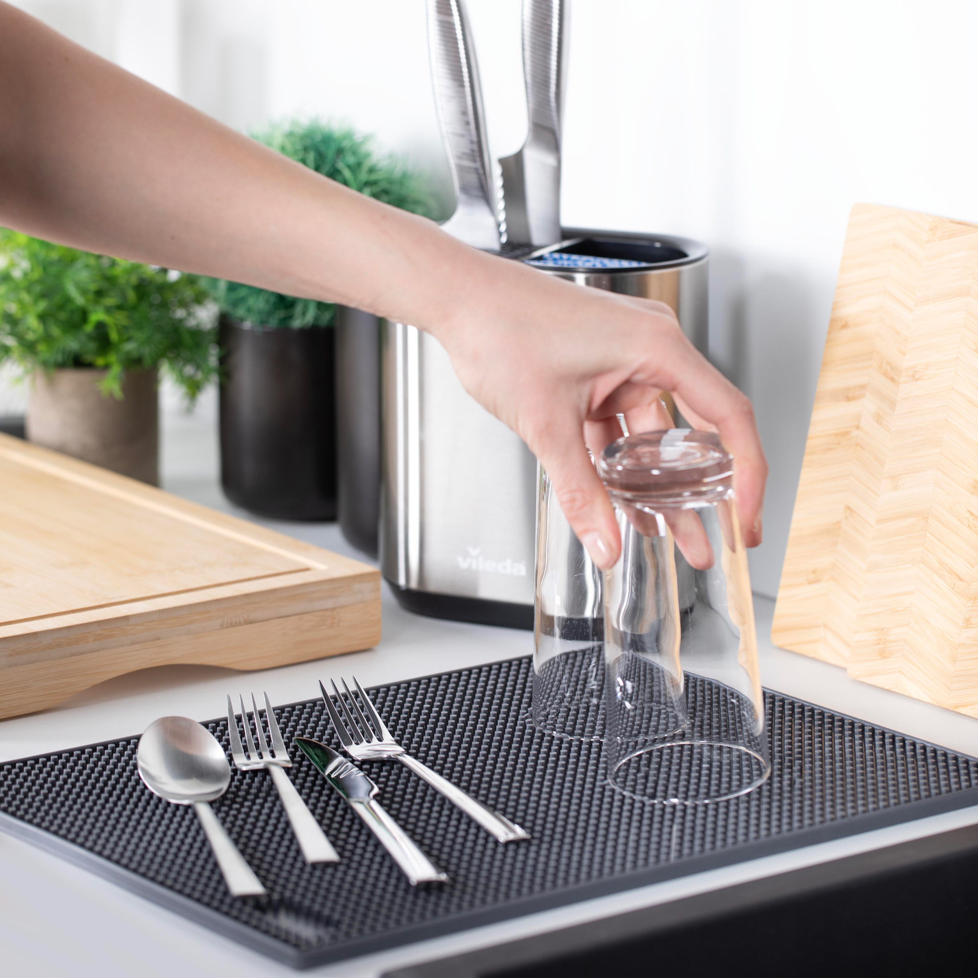 Silikónová podložka na sušenie riadu Easy Kitchen 40 x 30 cm VILEDA by Dajar