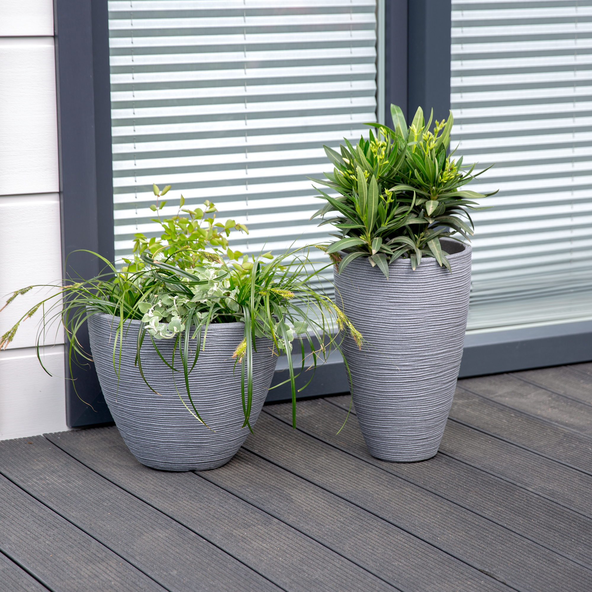 Pflanzkübel rund 40 x 31 cm grau PATIO
