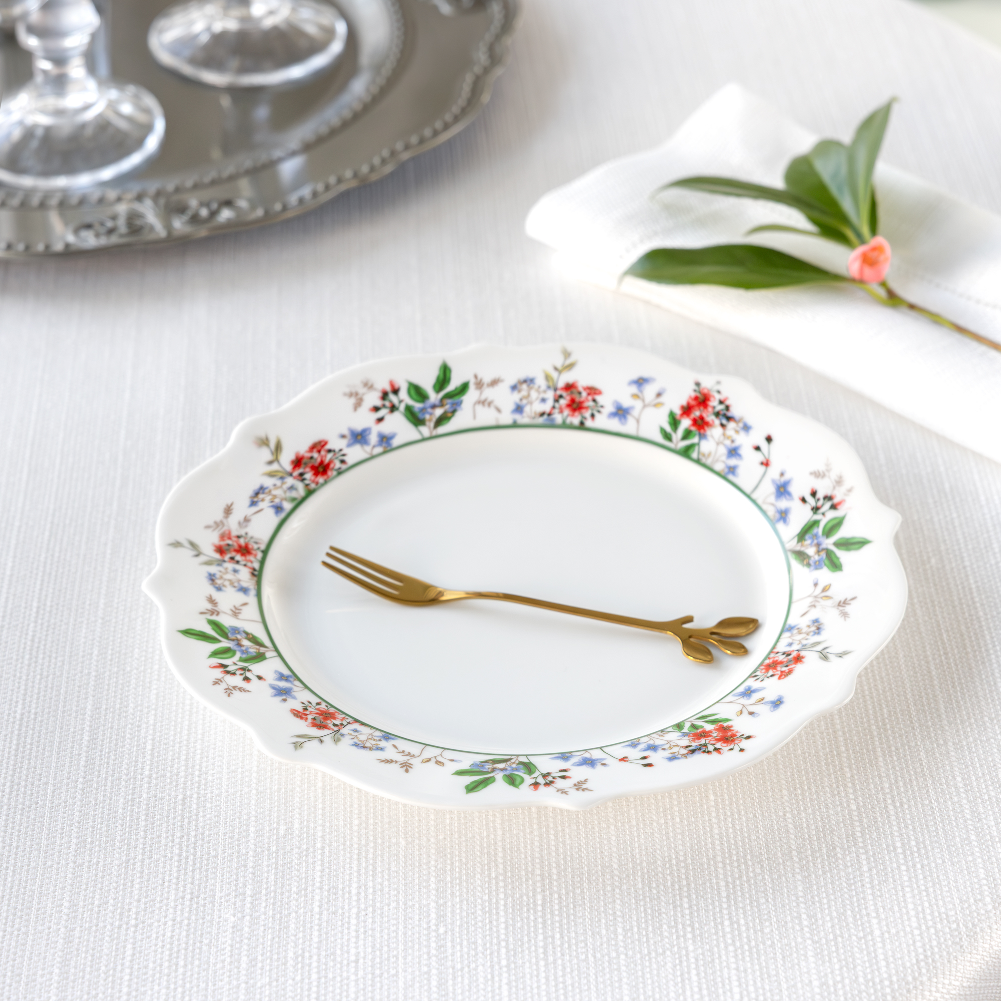 Porcelánový dezertný tanier Rosalia 21 cm AMBITION