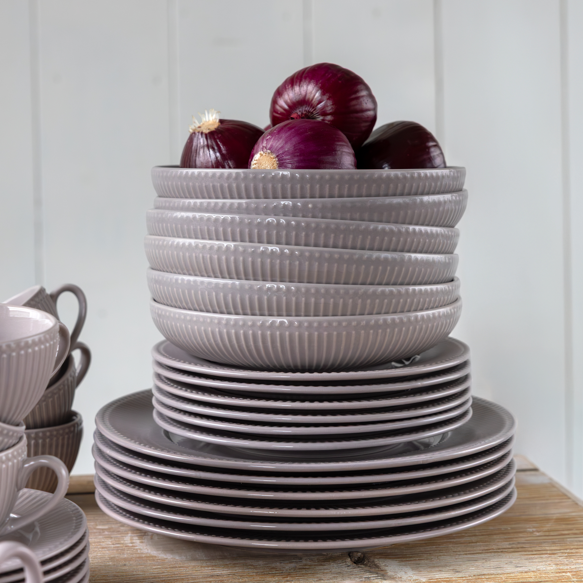 Talerz do zupy Curly 22 cm szary AMBITION 