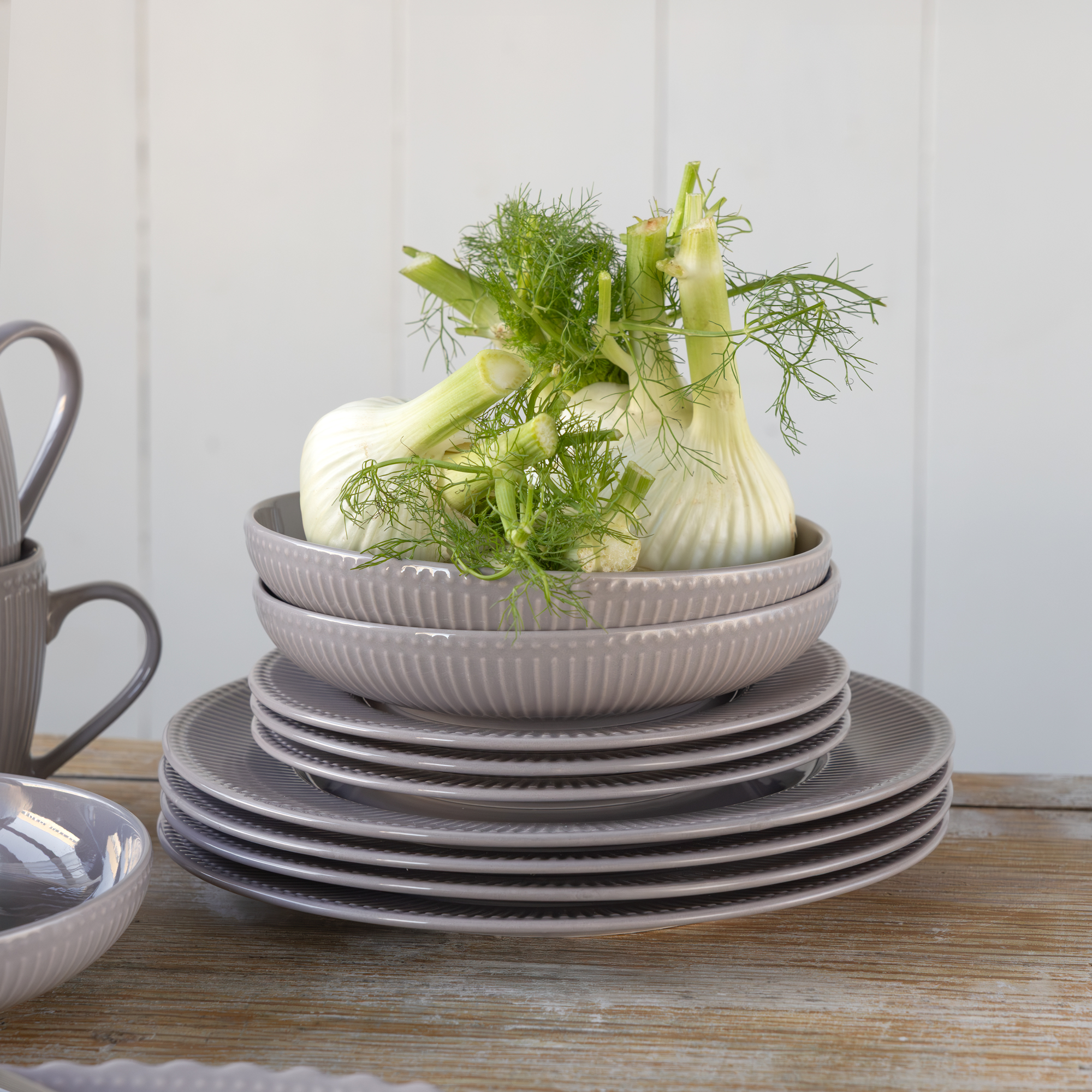 Servizio di piattti per 6 persone Curly grigio 41-pezzi AMBITION