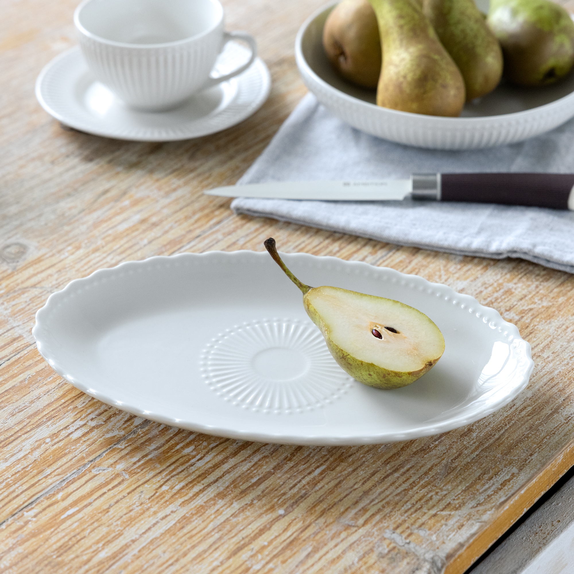 Vajilla para 6 personas Curly blanca 41-piezas AMBITION