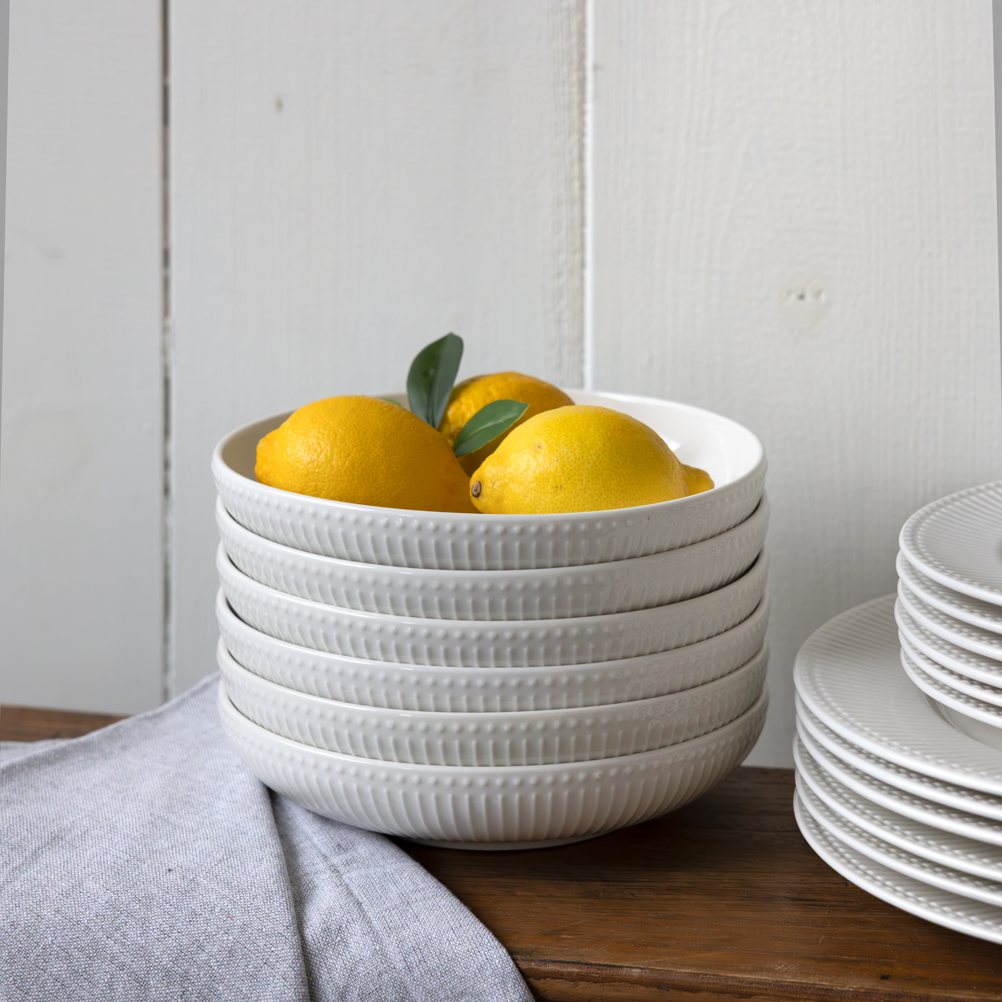 Servizio di piatti per 6 persone Curly bianco 18-pezzi AMBITION