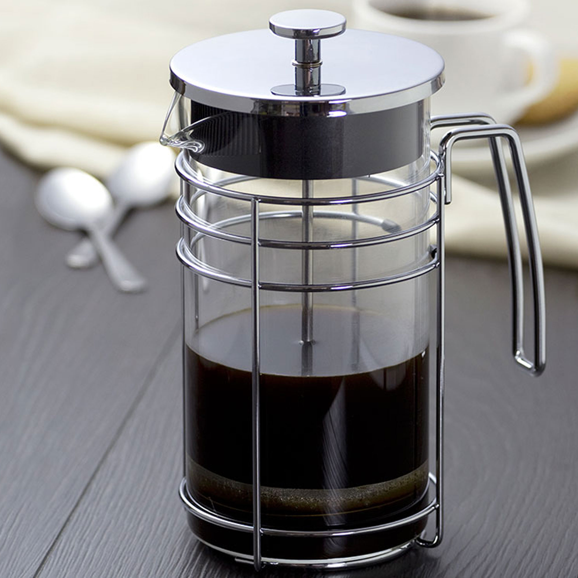 Kaffeezubereiter Aroma mit Metallgriff 600 ml AMBITION