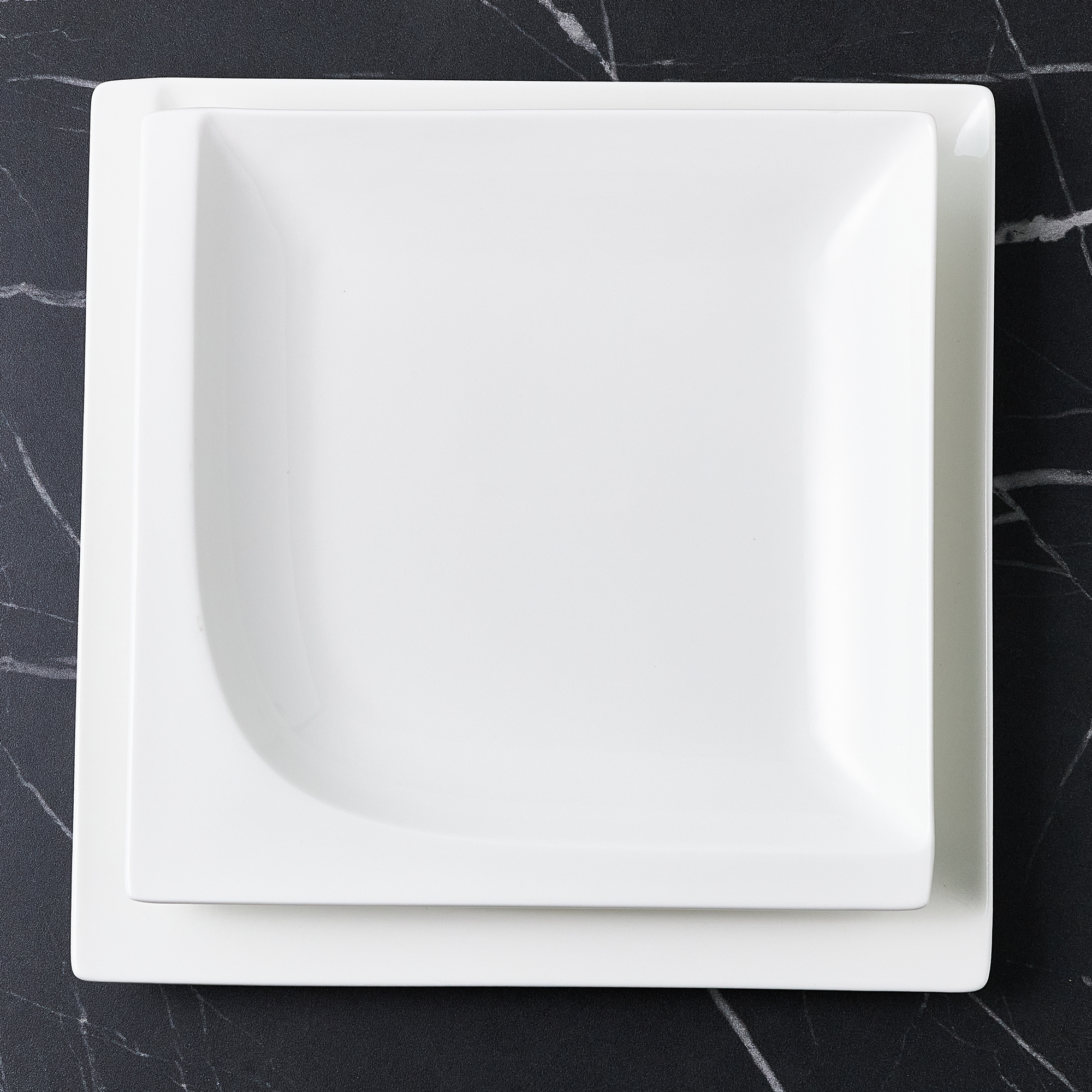 Plato llano Monaco 25,5 x 25,5 cm AMBITION