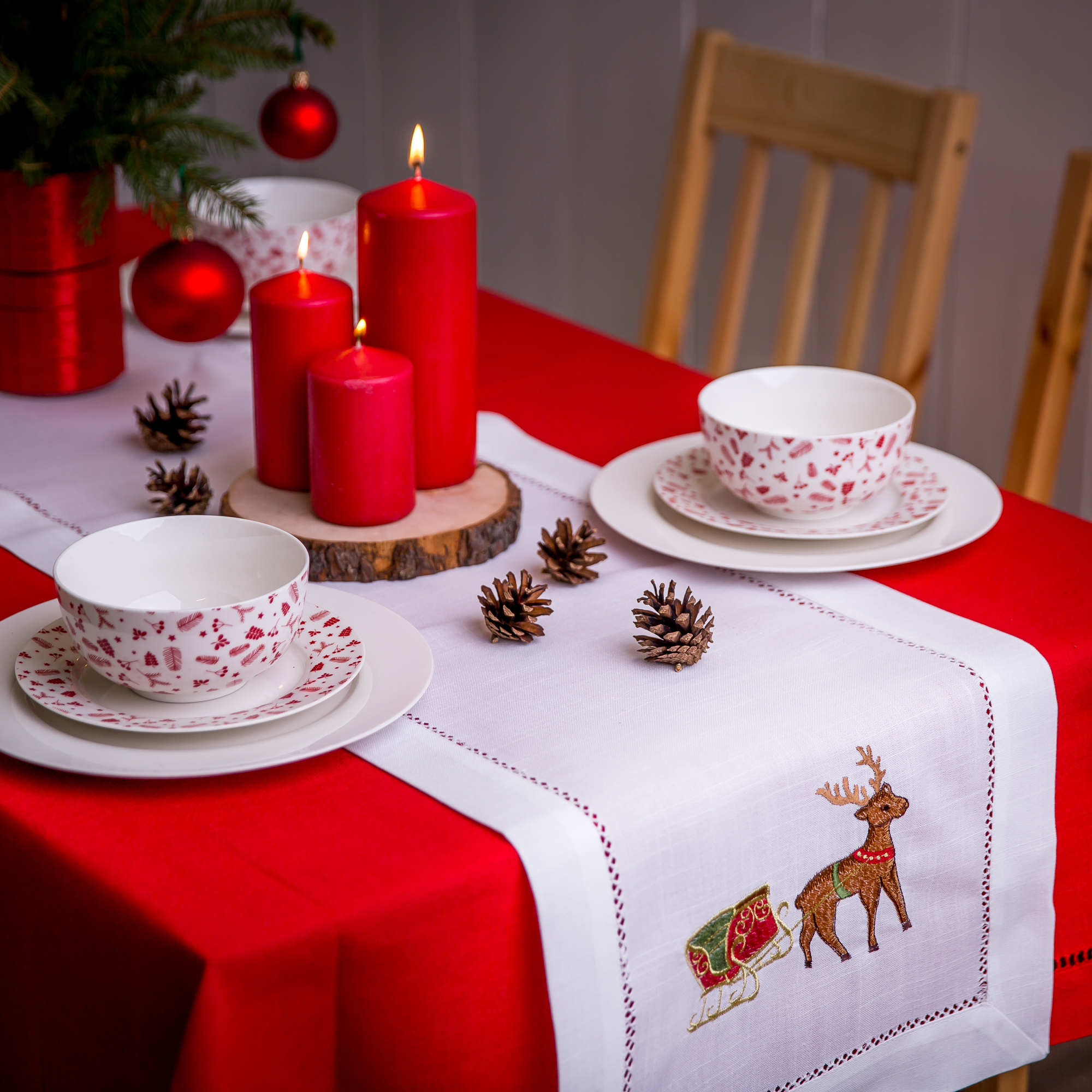 Salaterka Pine 13 cm red AMBITION