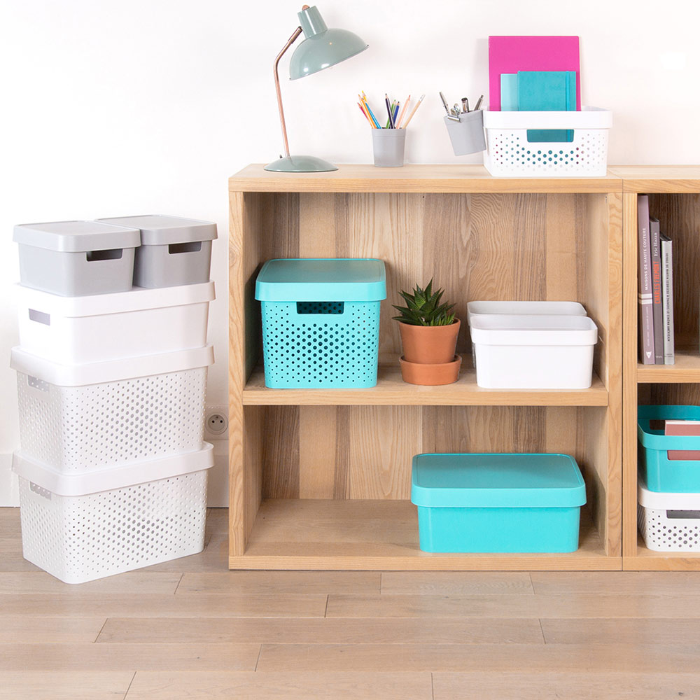 Caja perforada con tapa Infinity blanco 36 x 27 x 14 cm 11 l CURVER