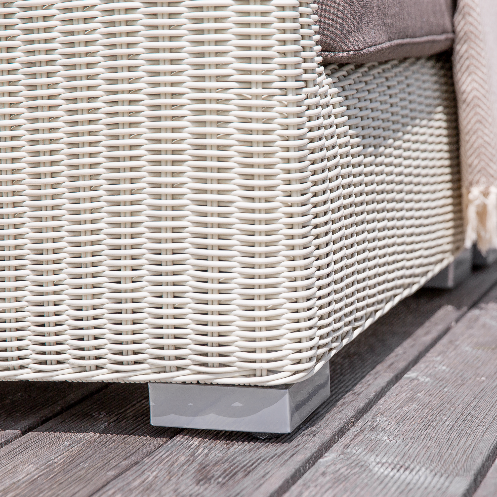 Souprava zahradního nábytku z technorattanu Dorothee White PATIO