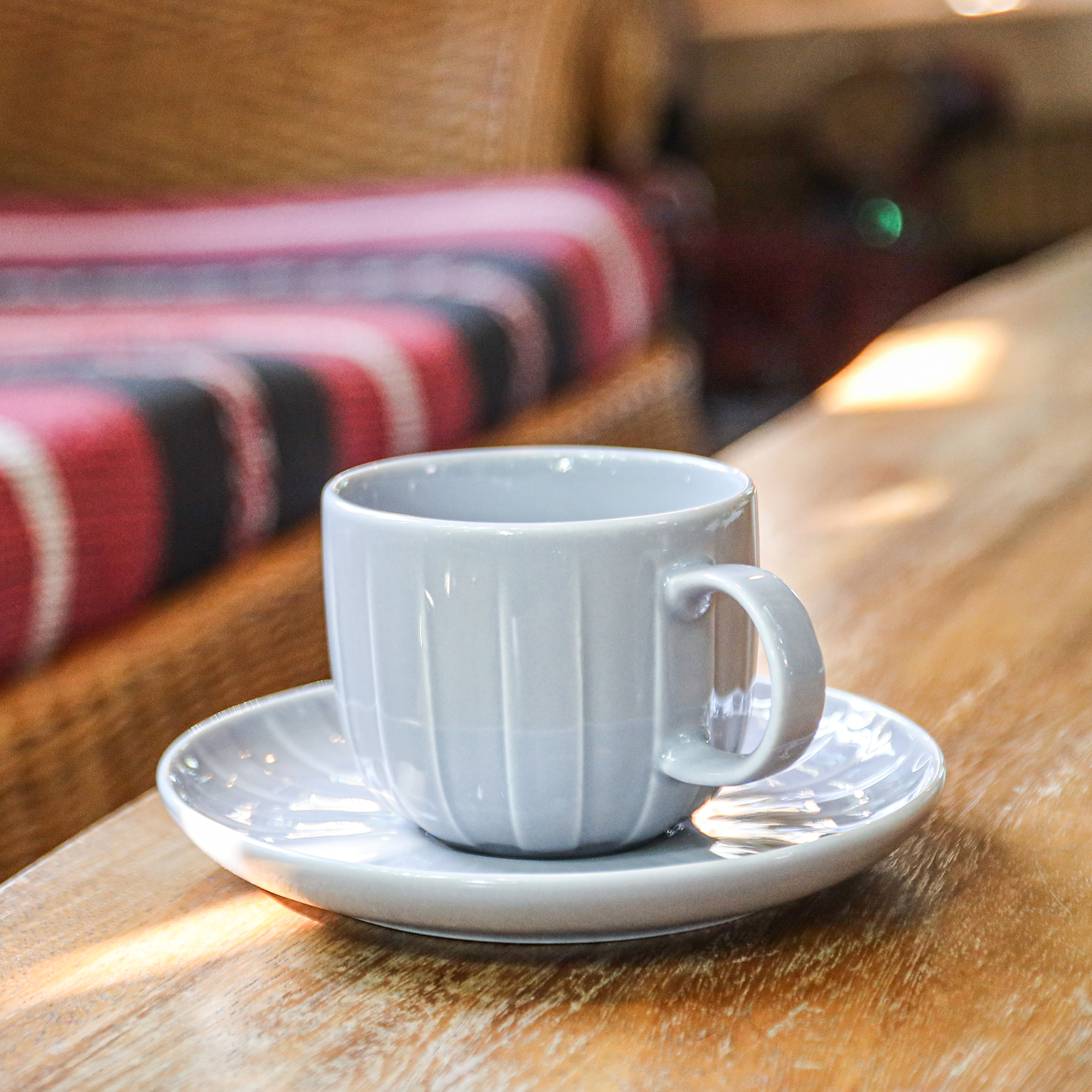 Juego de vajilla para 6 personas Ligne gris 48 piezas AMBITION