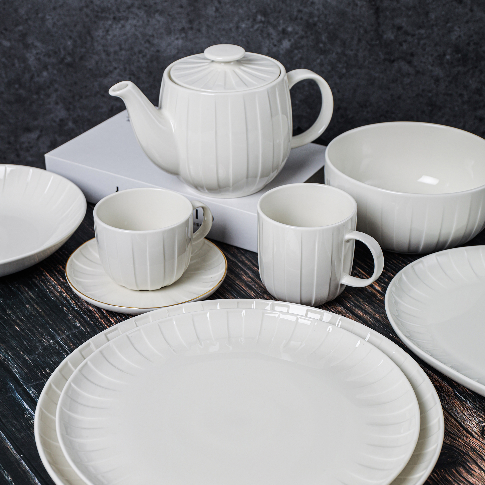 Juego de vajilla para 6 personas Ligne blanco 48 piezas AMBITION