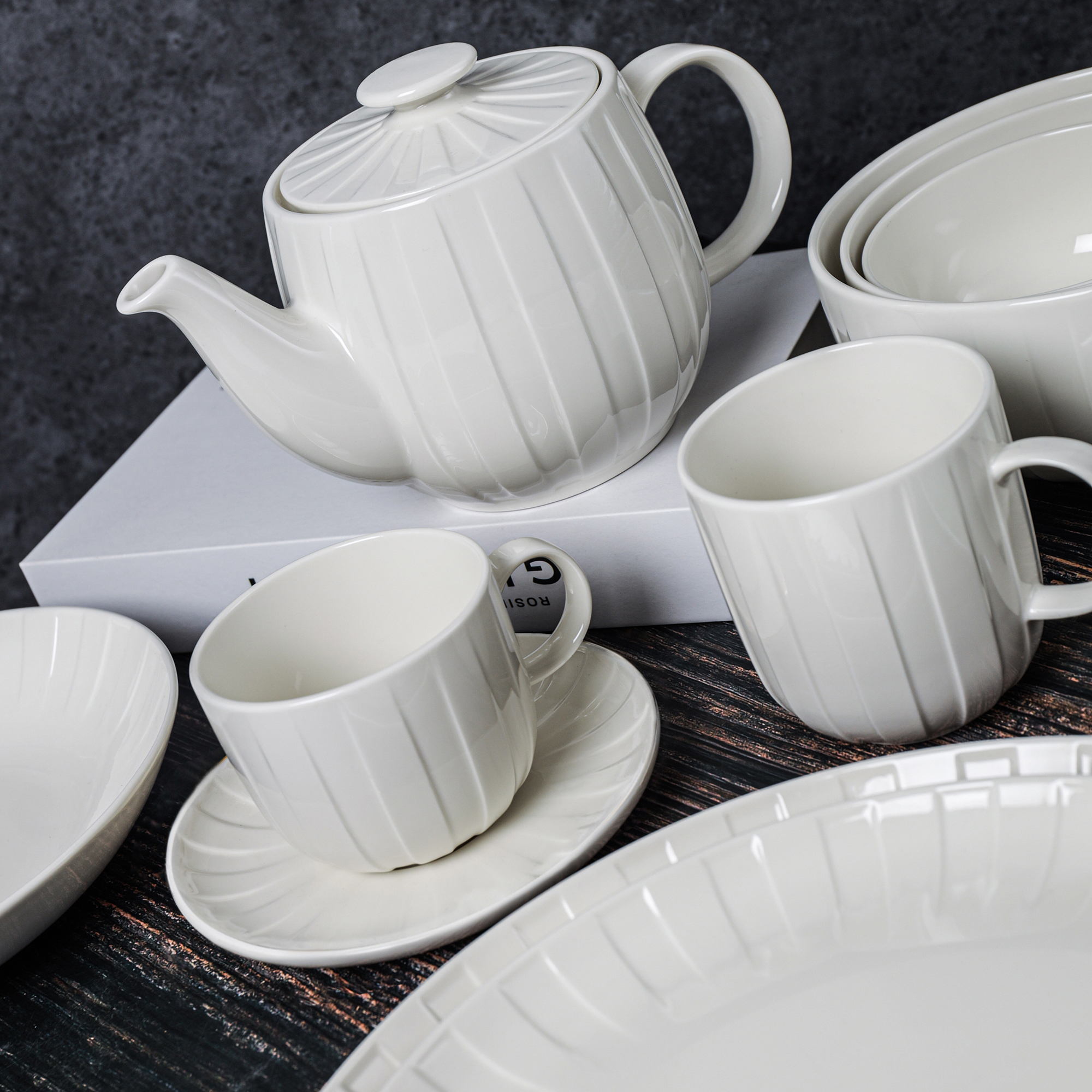 Porcelánová šálka Ligne 280 ml AMBITION