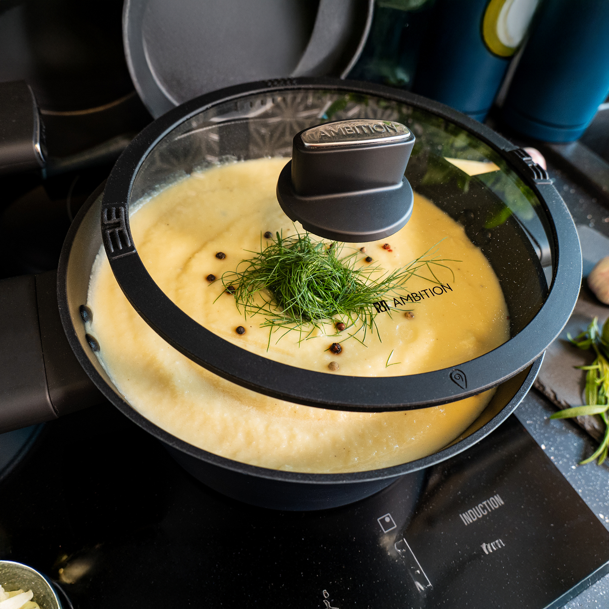 Sada hliníkových hrnců s pánví Azzurro Qualum Basic 9-dílů AMBITION