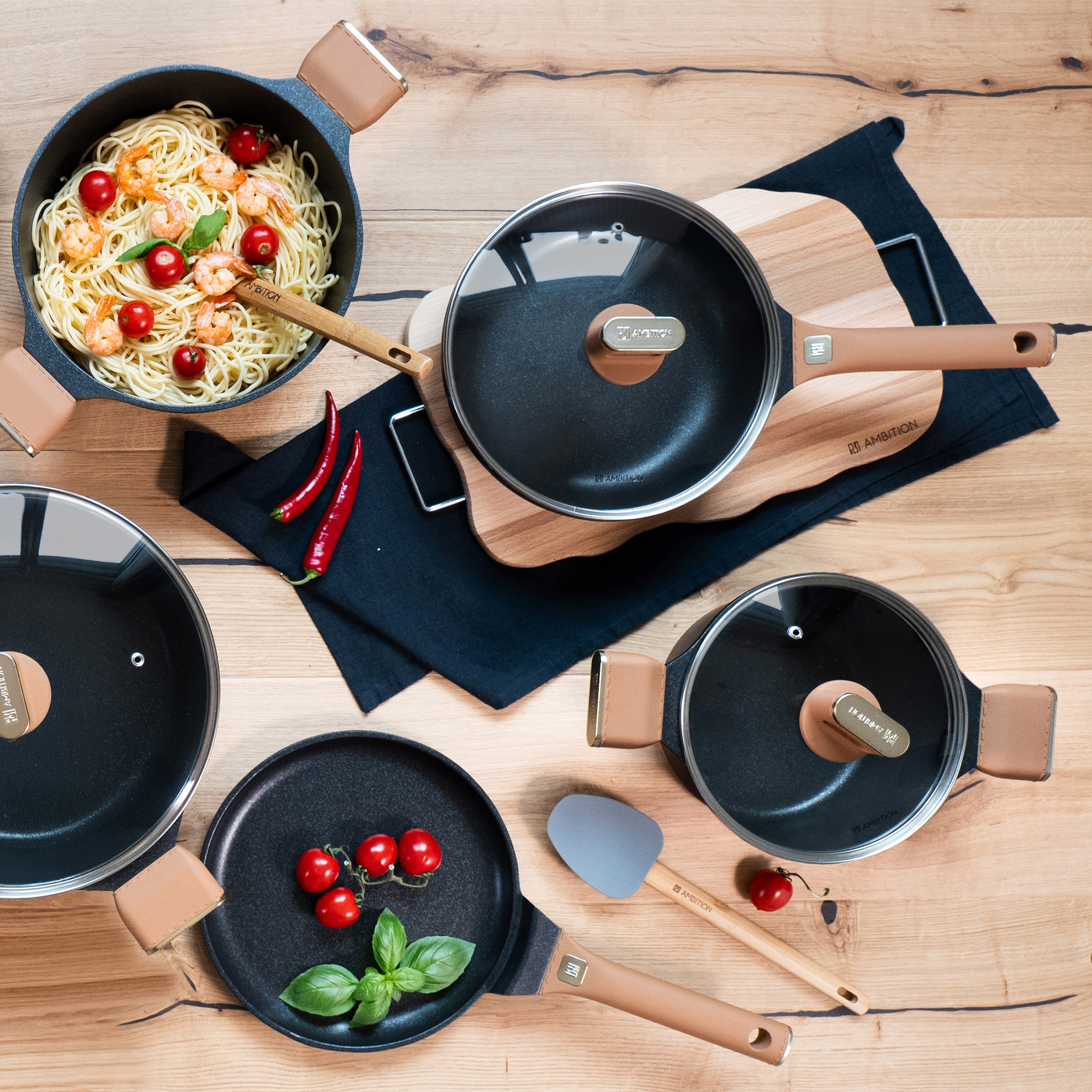 Batería de cocina con revestimiento Qualum Basic Stone Edition Camel 9-piezas AMBITION