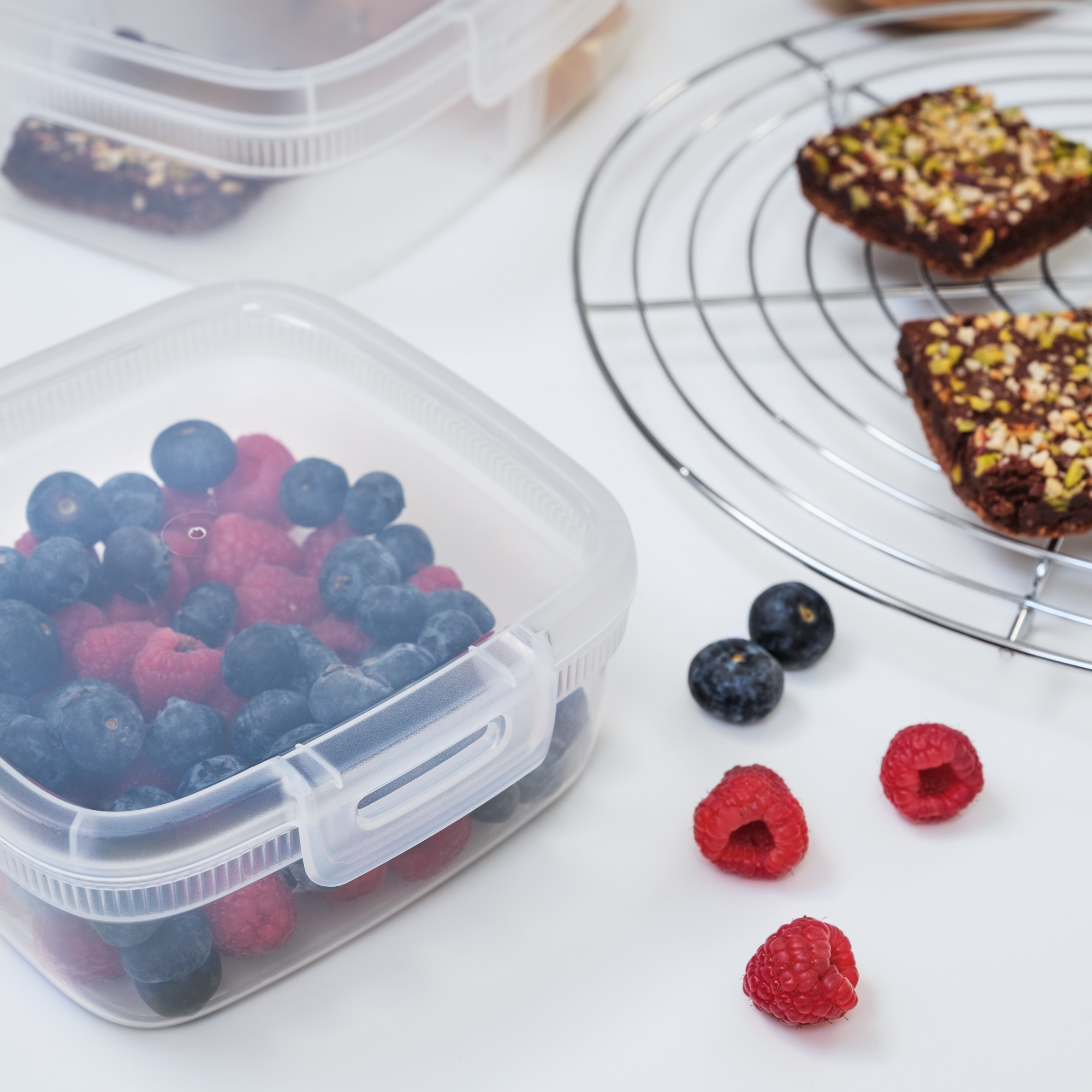 Nádobka na potraviny Snap Box 0,9 l CURVER