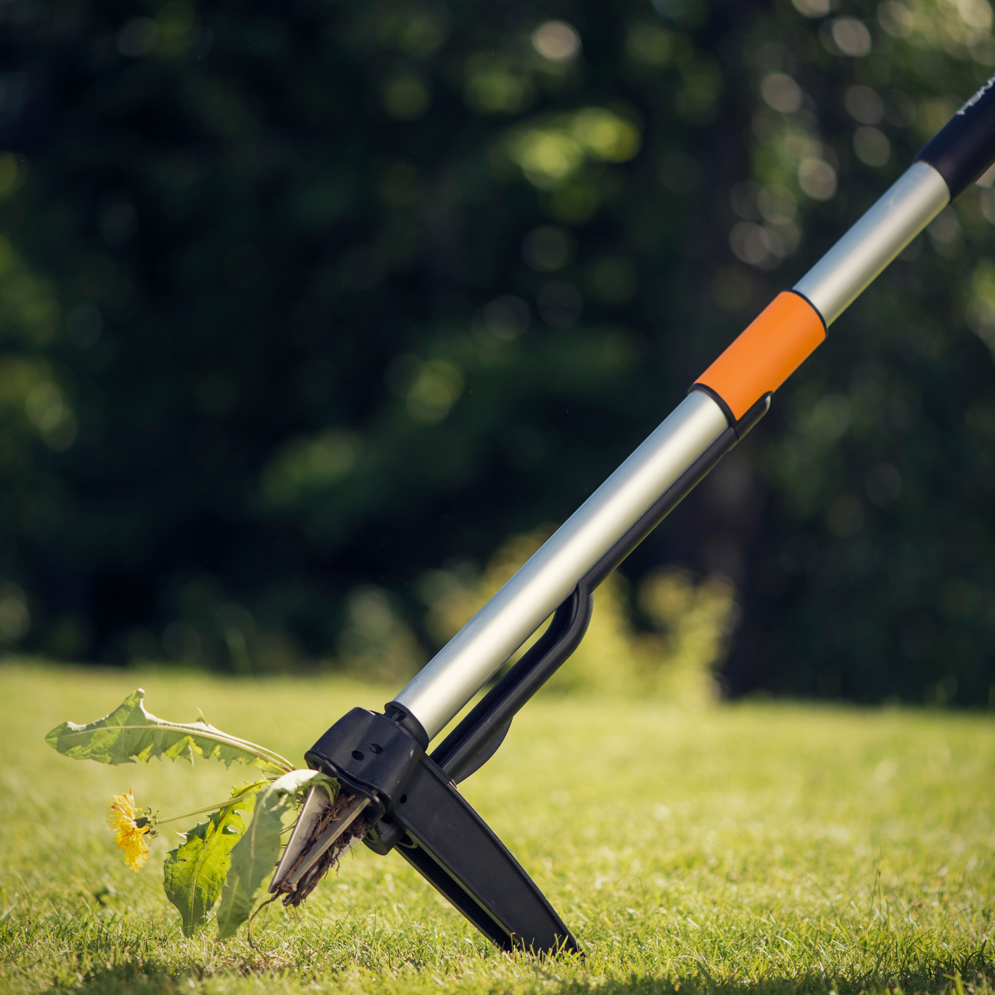 Wyrywacz do chwastów SmartFit™ 119 cm FISKARS