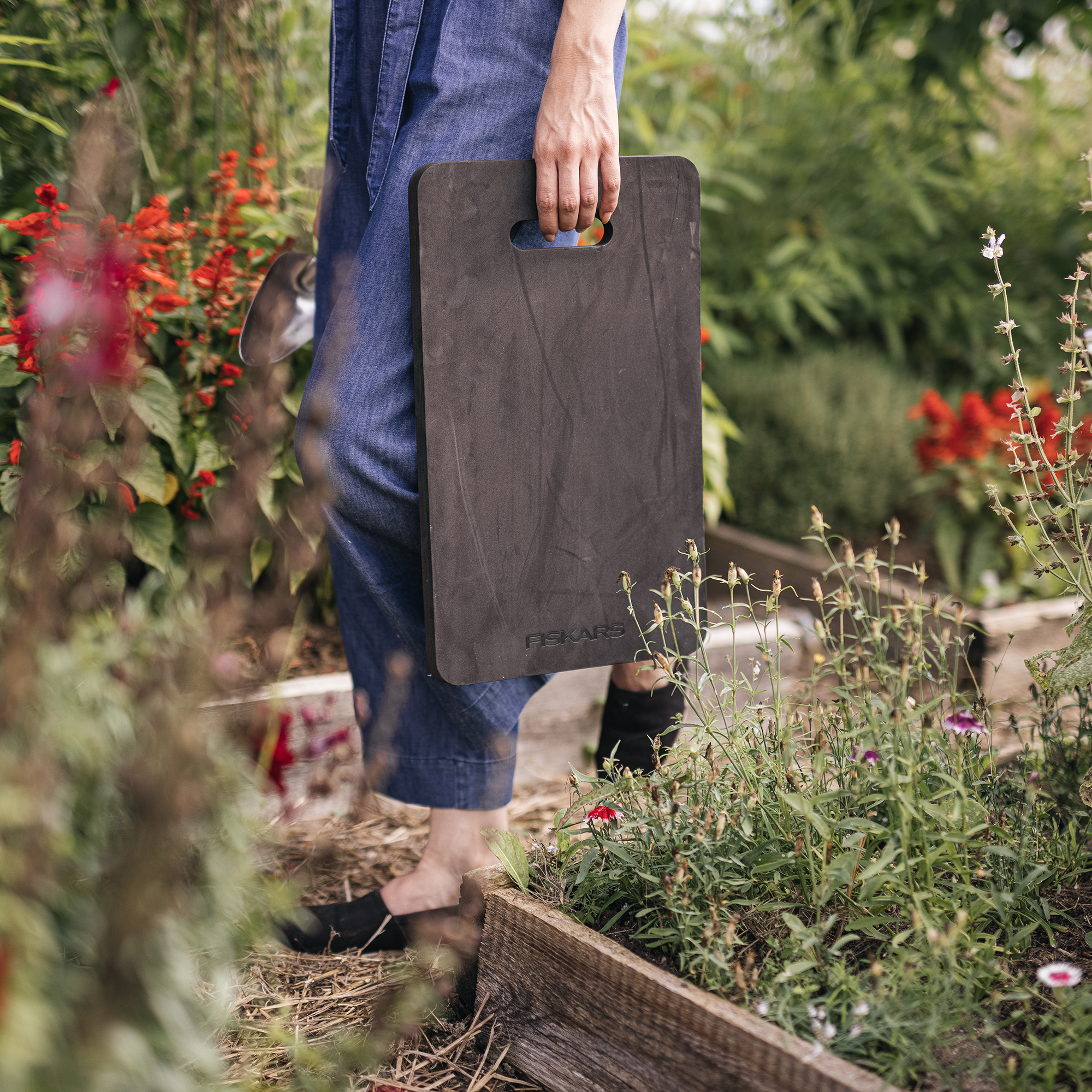 Podkładka pod kolana Solid™ FISKARS