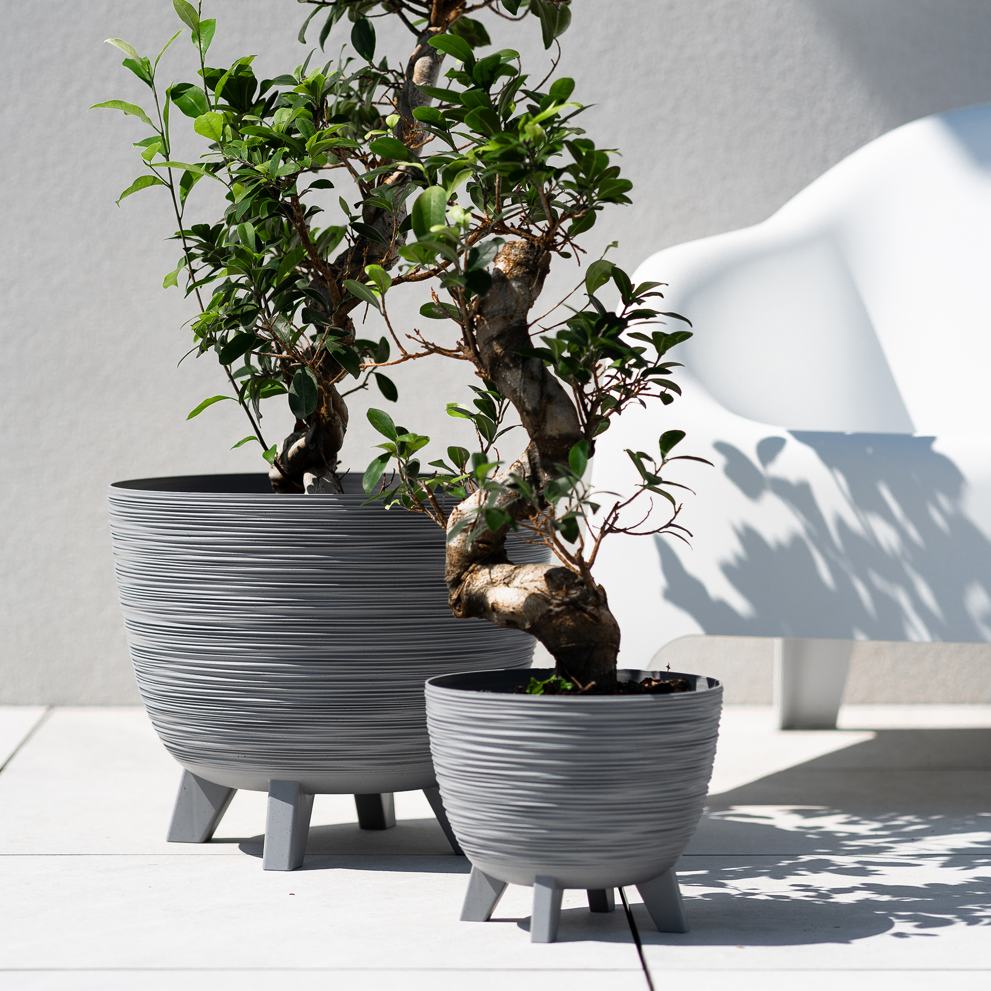 Bezvložkový šedý plastový květináč Furu 23,7 x 23,2 x 19,5 cm PROSPERPLAST