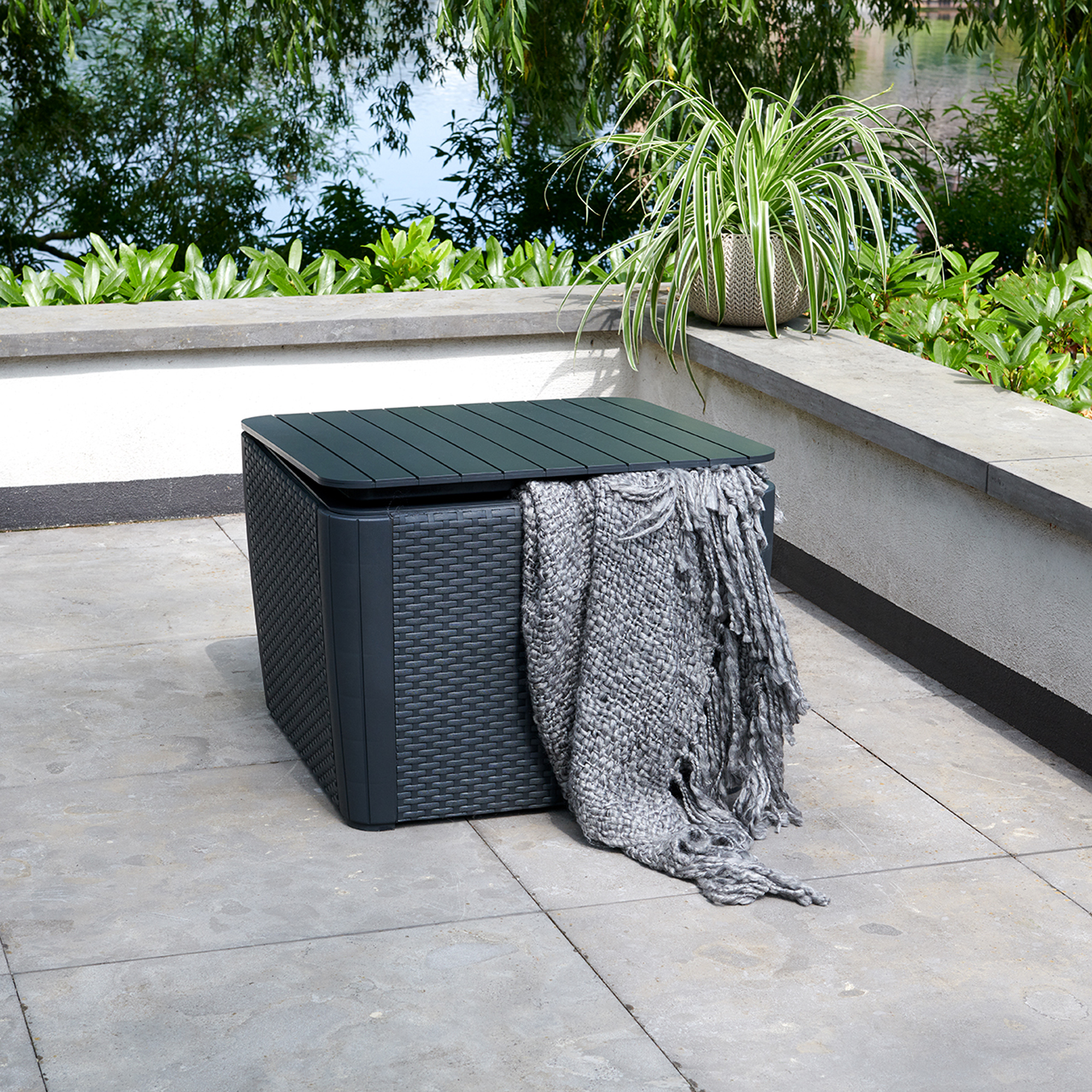 Komplet mebli ogrodowych Novara grafitowy KETER