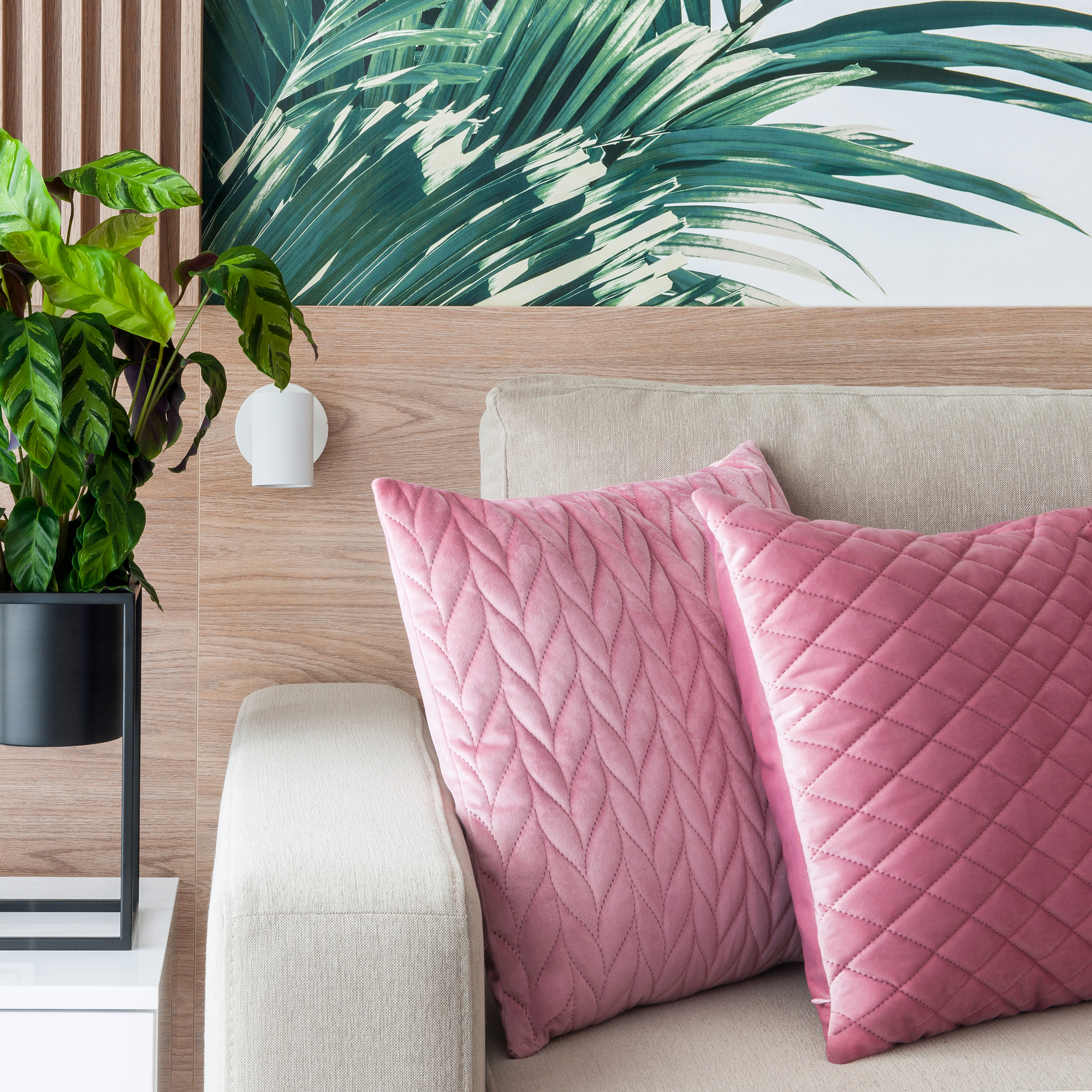 Fodera per cuscino decorativo Velvet Pink Cross 45 x 45 cm MY HOME