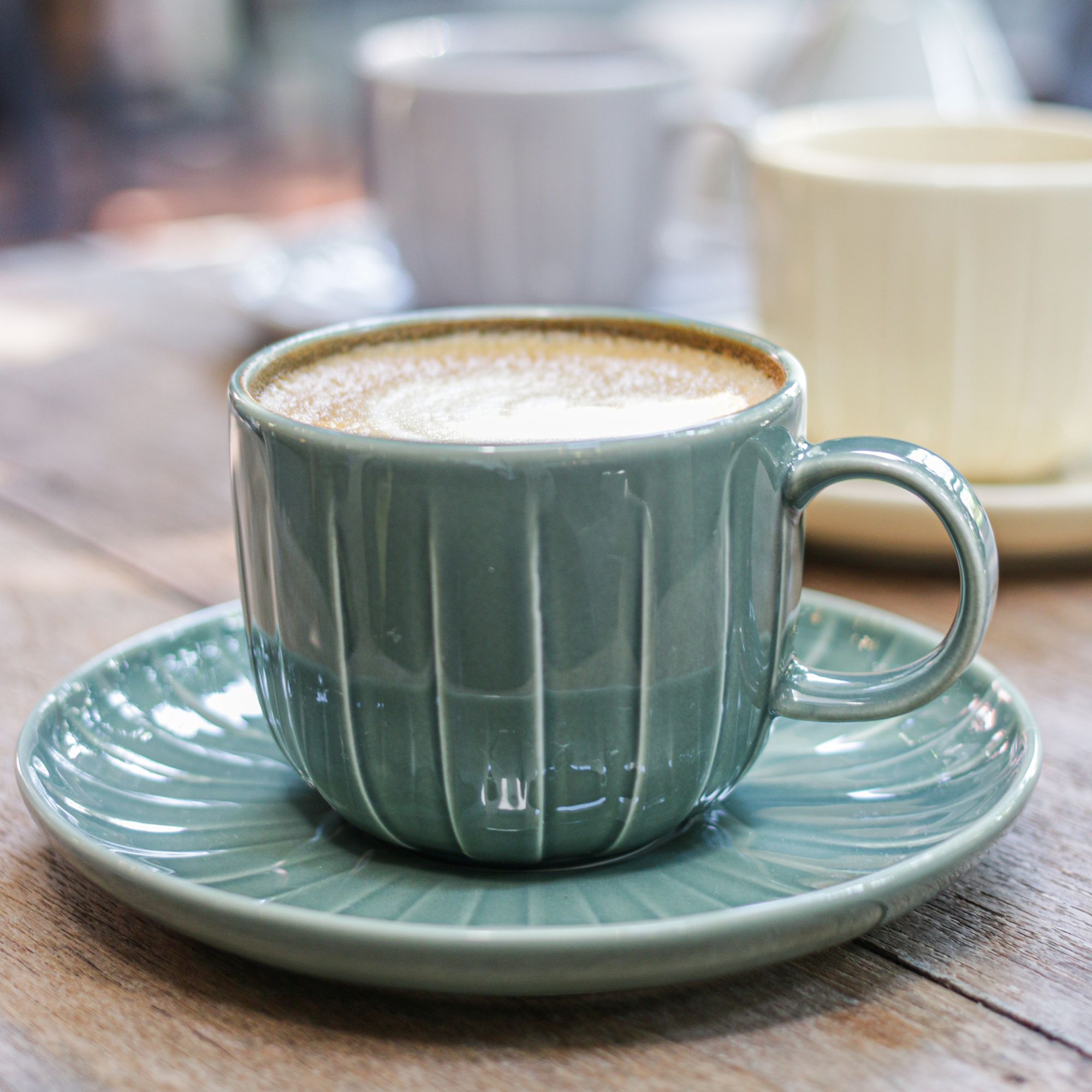 Juego de vajilla para 6 personas Ligne verde 48 piezas AMBITION