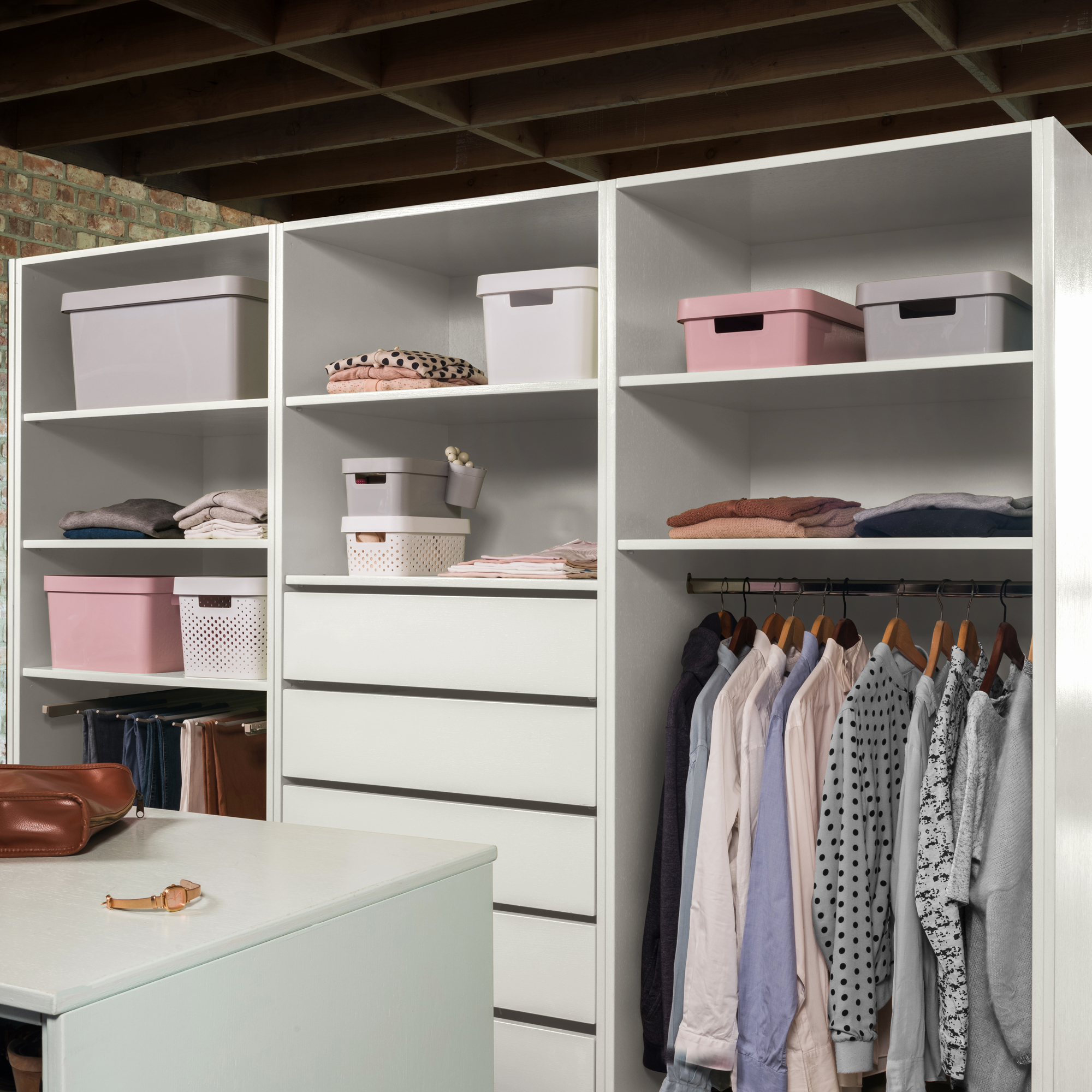 Scatola con coperchio Infinity grigio 45 l CURVER