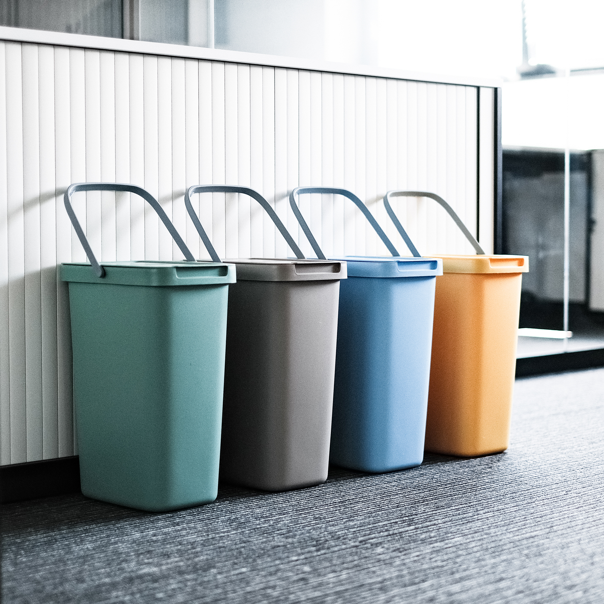 Avfallskorg Systema Q Collect 12 l ljusbeige KEDEN