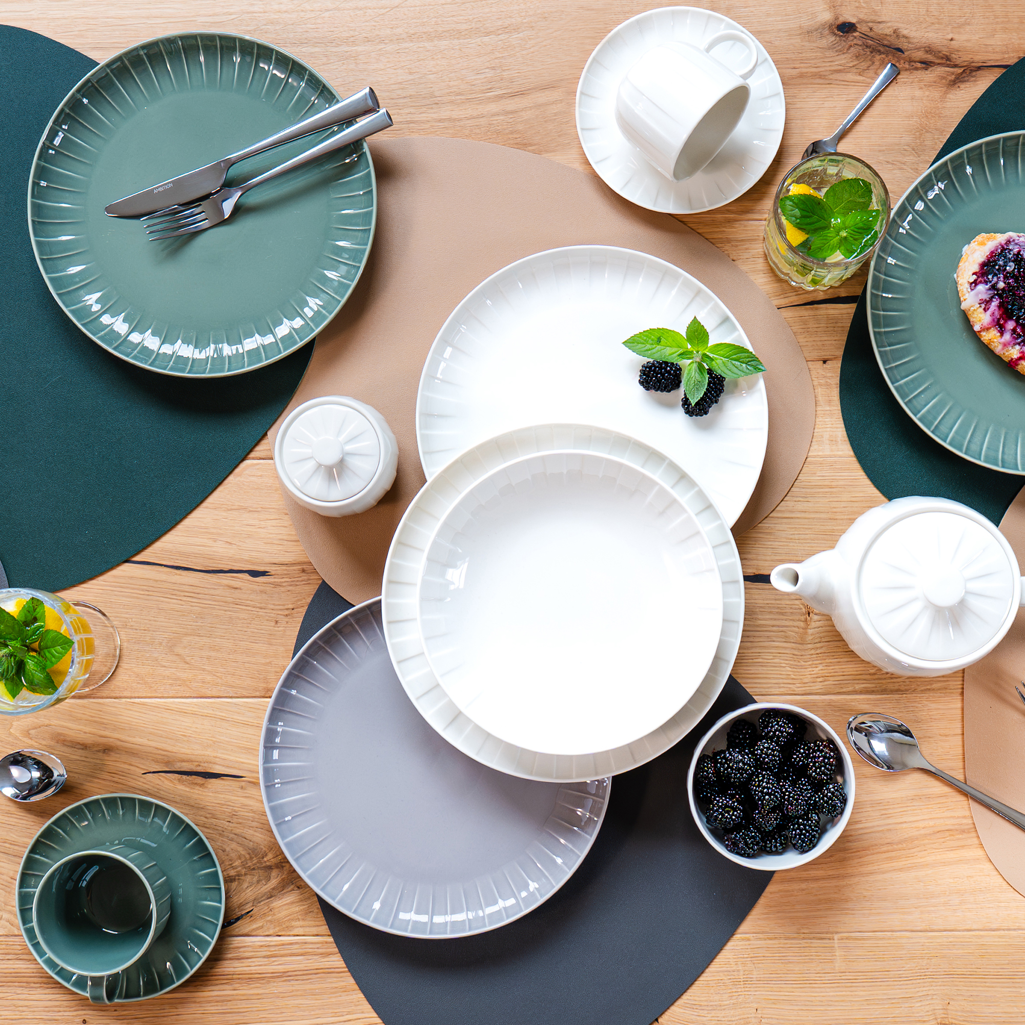Juego de vajilla para 6 personas Ligne verde 48 piezas AMBITION