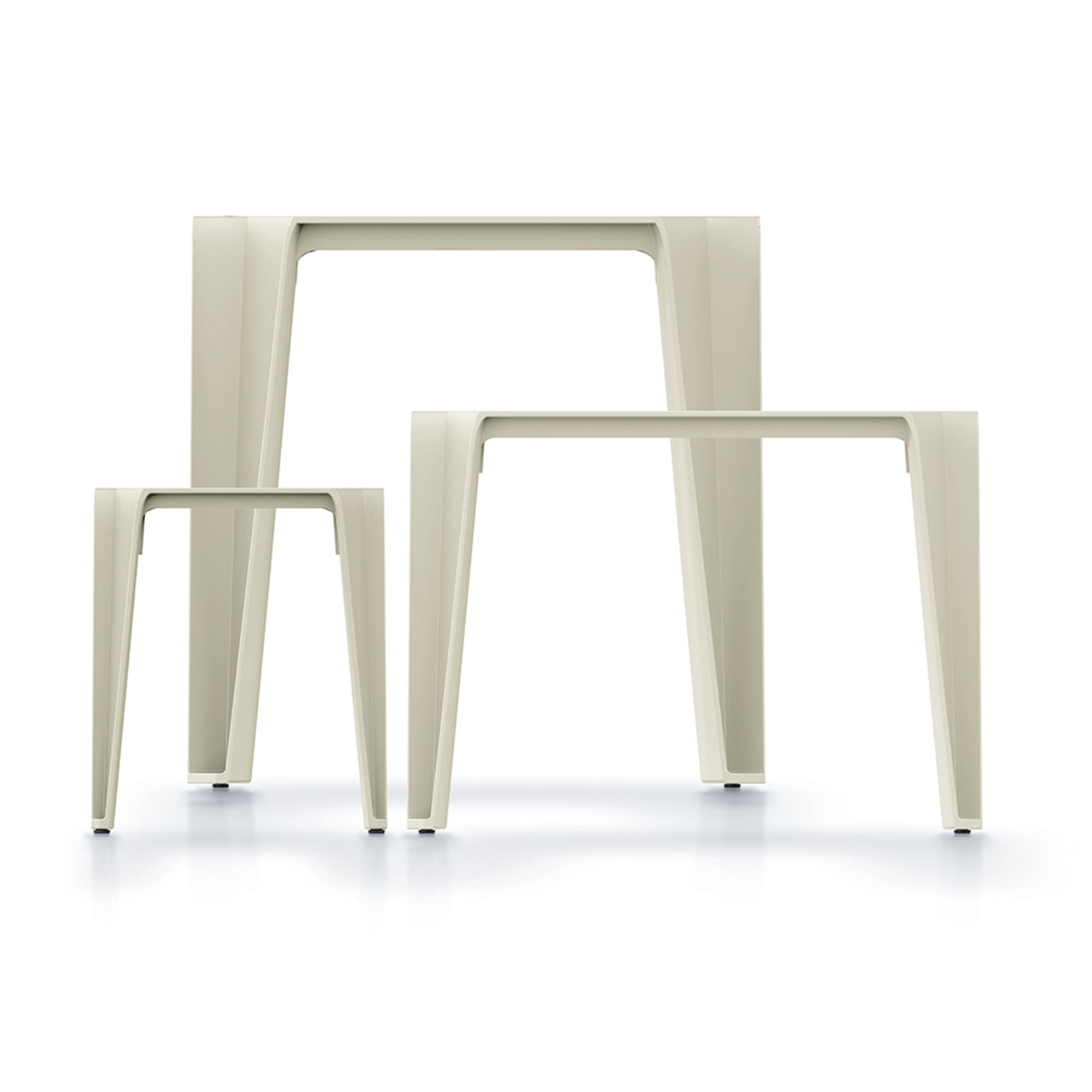 Antracitový plastový záhradný stolík Lottie Carbon 39,6 x 39,6 cm FERNE