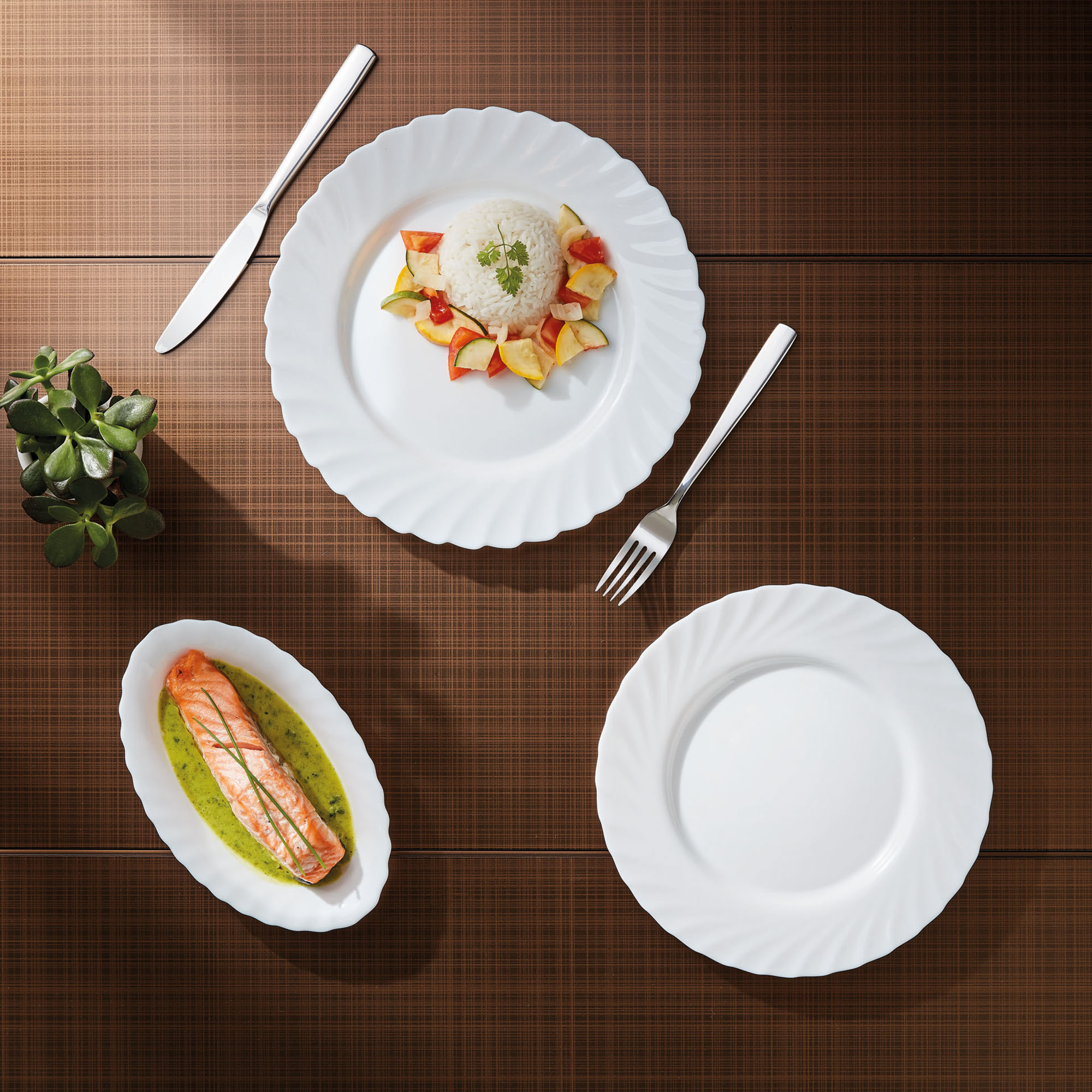 Dinner plate 24.5cm Trianon