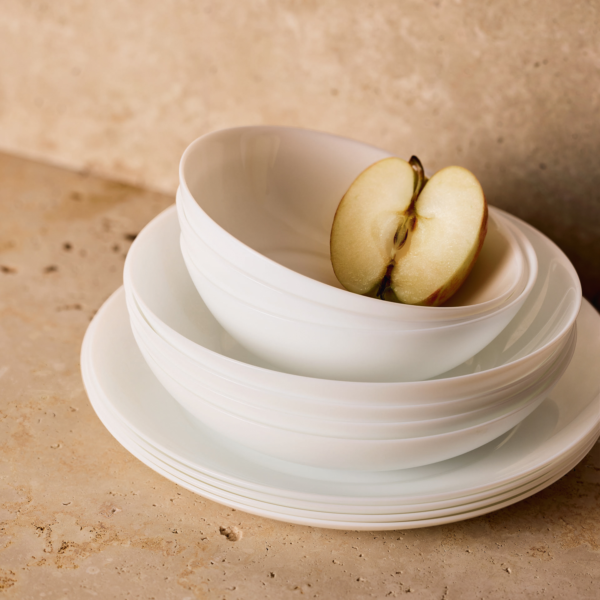 Mělký talíř Apy 25 cm LUMINARC