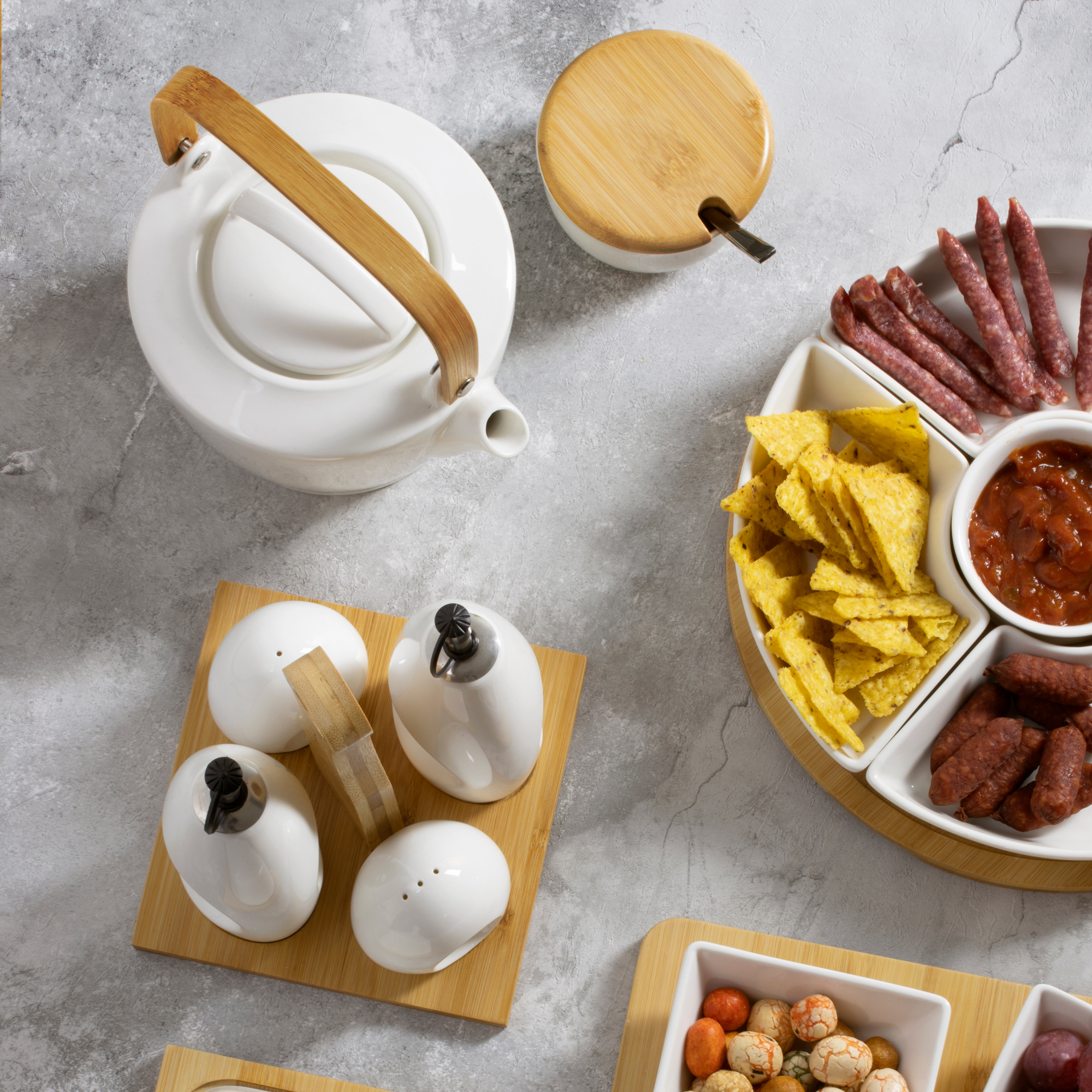 Bílý porcelánový džbánek na kávu a čaj Natural 1,1l AMBITION