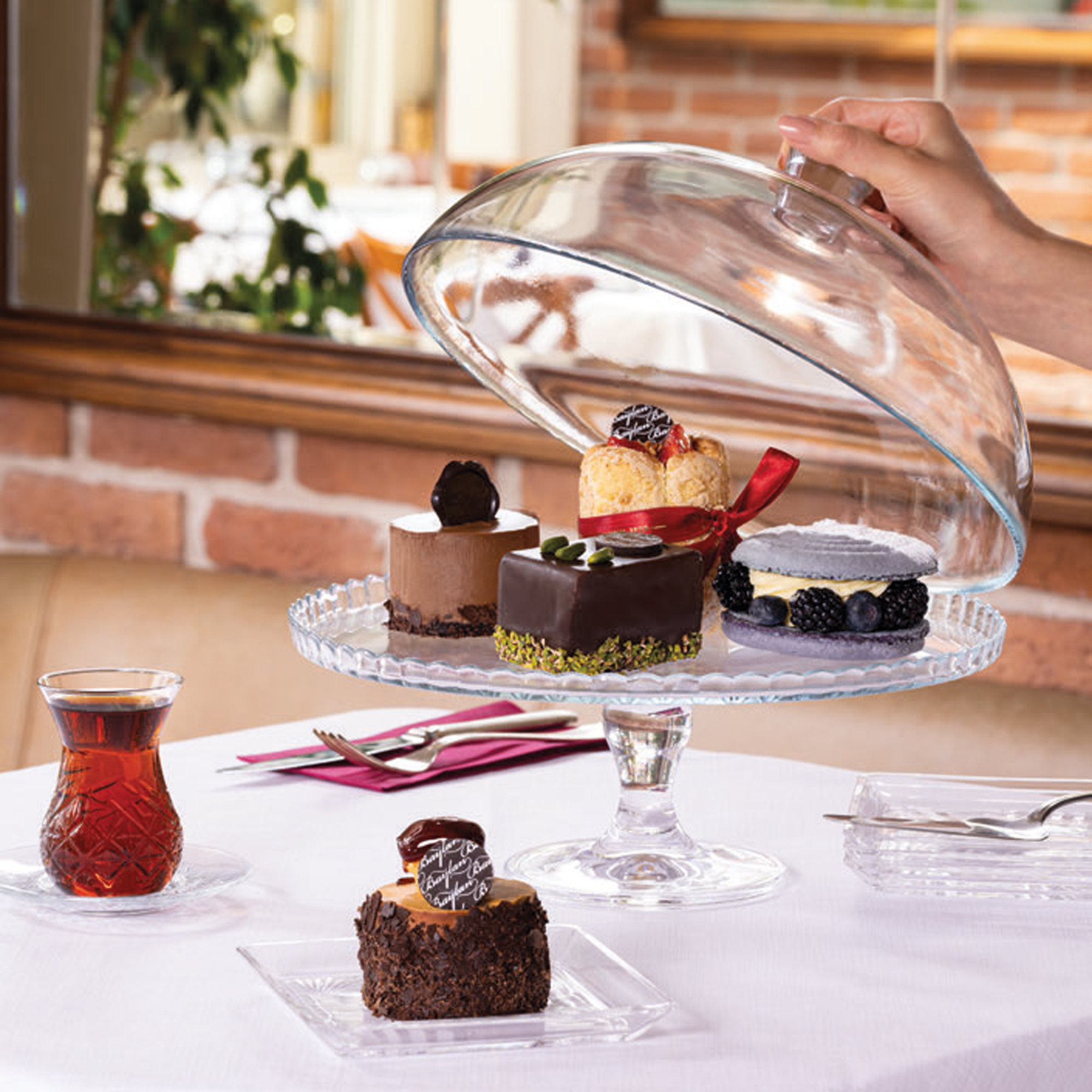 Servírovací tác na nožce s víkem Patisserie 32 cm PASABAHCE