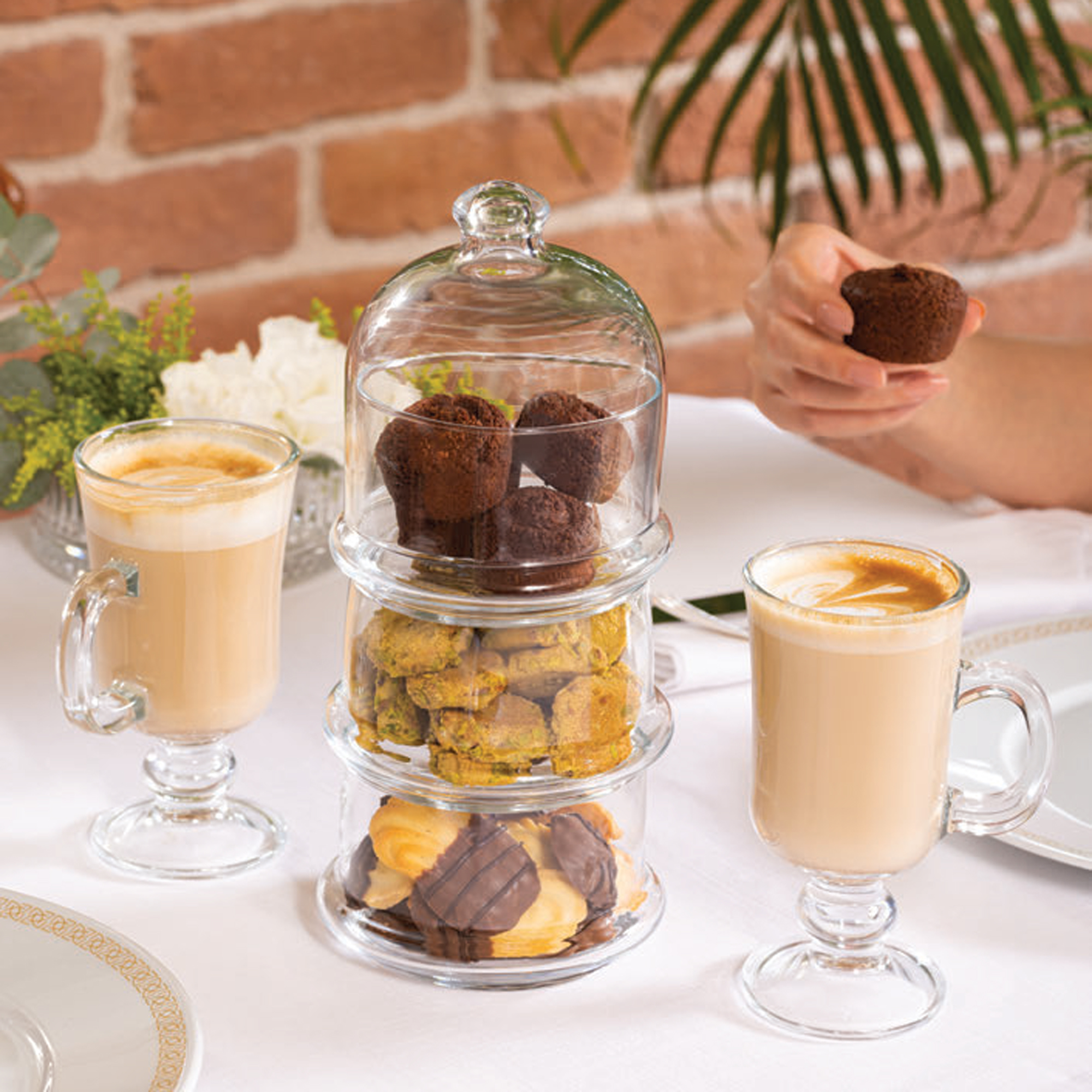 Sklenená trojposchodová nádobka Villa Patisserie 26,1 cm PASABAHCE