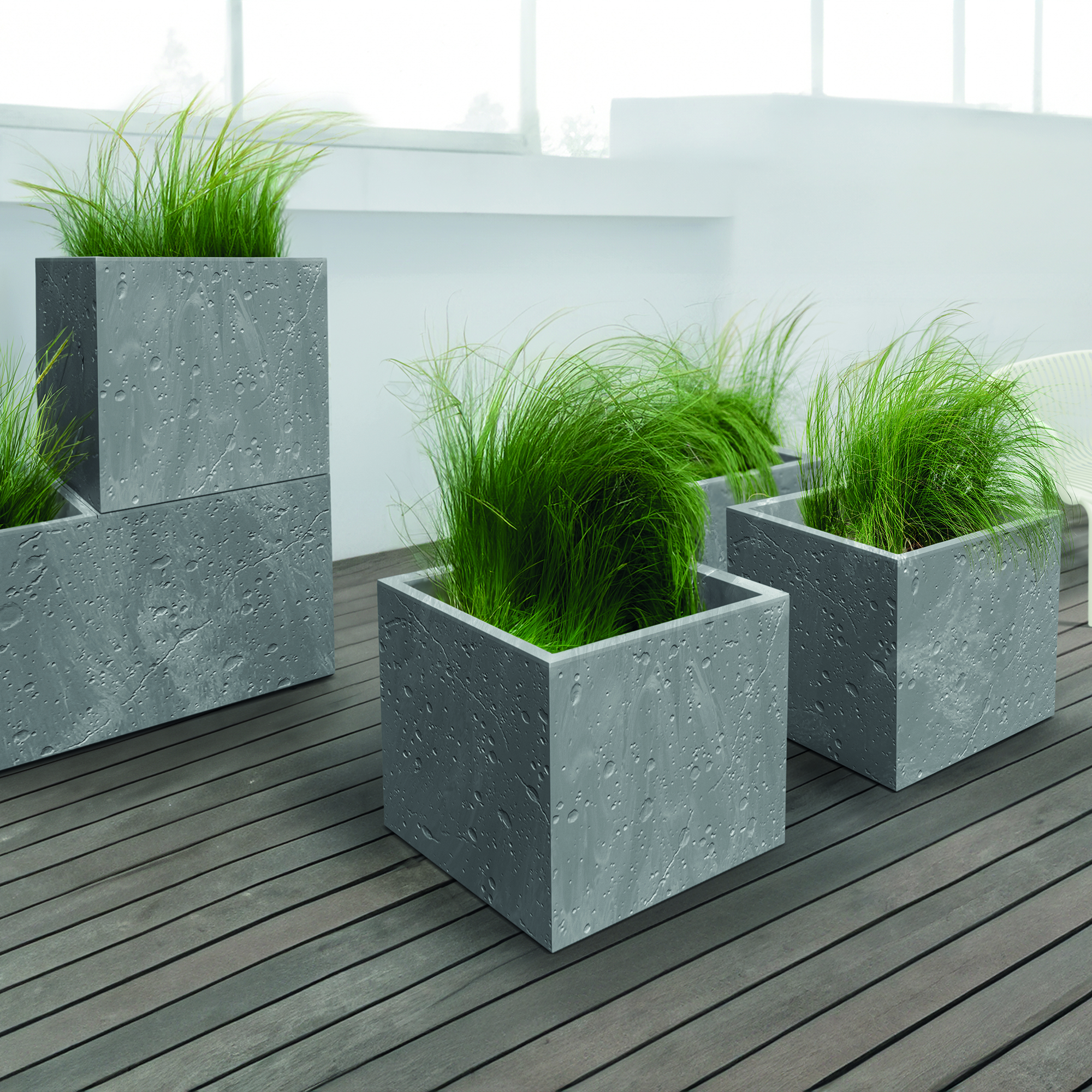 Plastový květináč s vložkami na kolečkách Sierra Case Beton Effect Marengo 77 x 38,5 x 37 cm PROSPERPLAST