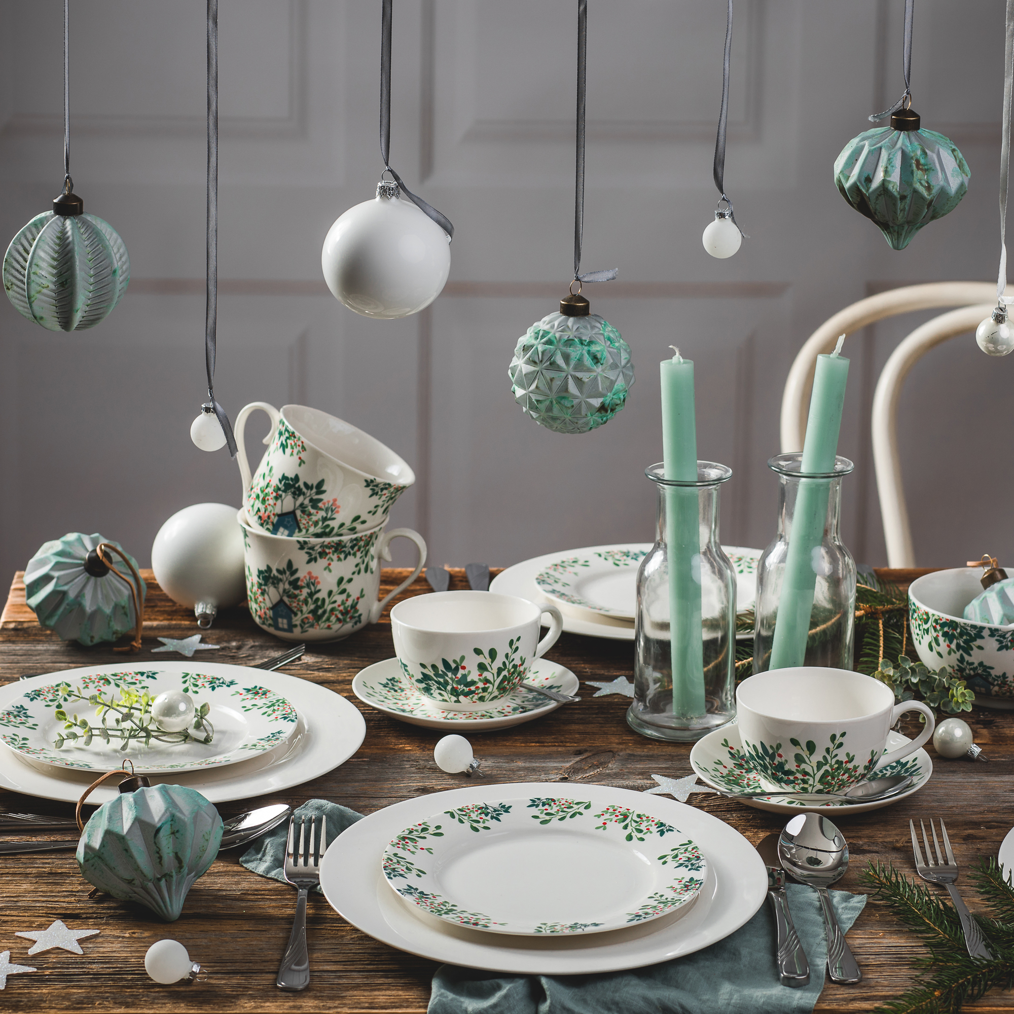 Porcelánový dezertní talíř Greenery 19 cm AMBITION