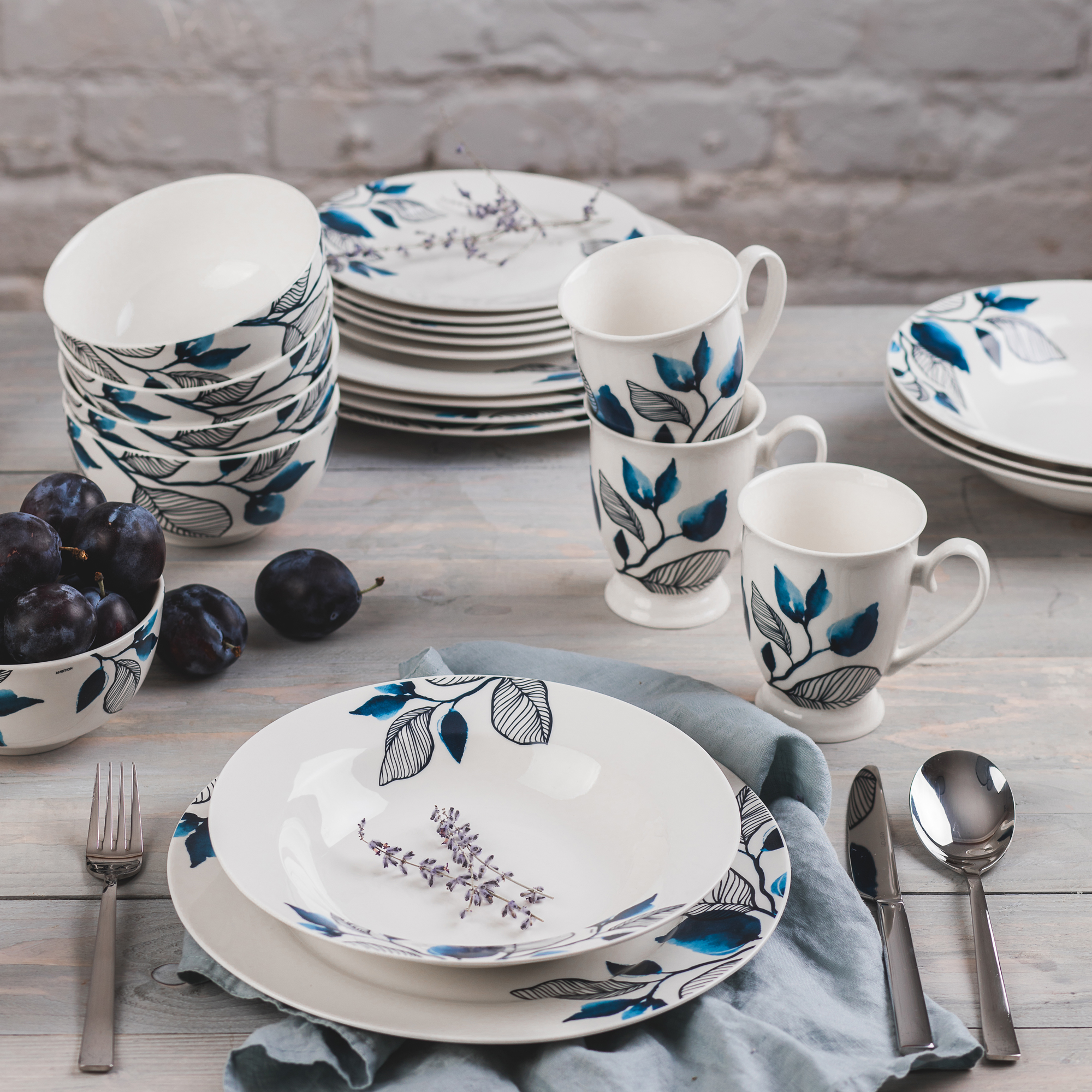 Dessert plate Blue Flower 19 cm AMBITION