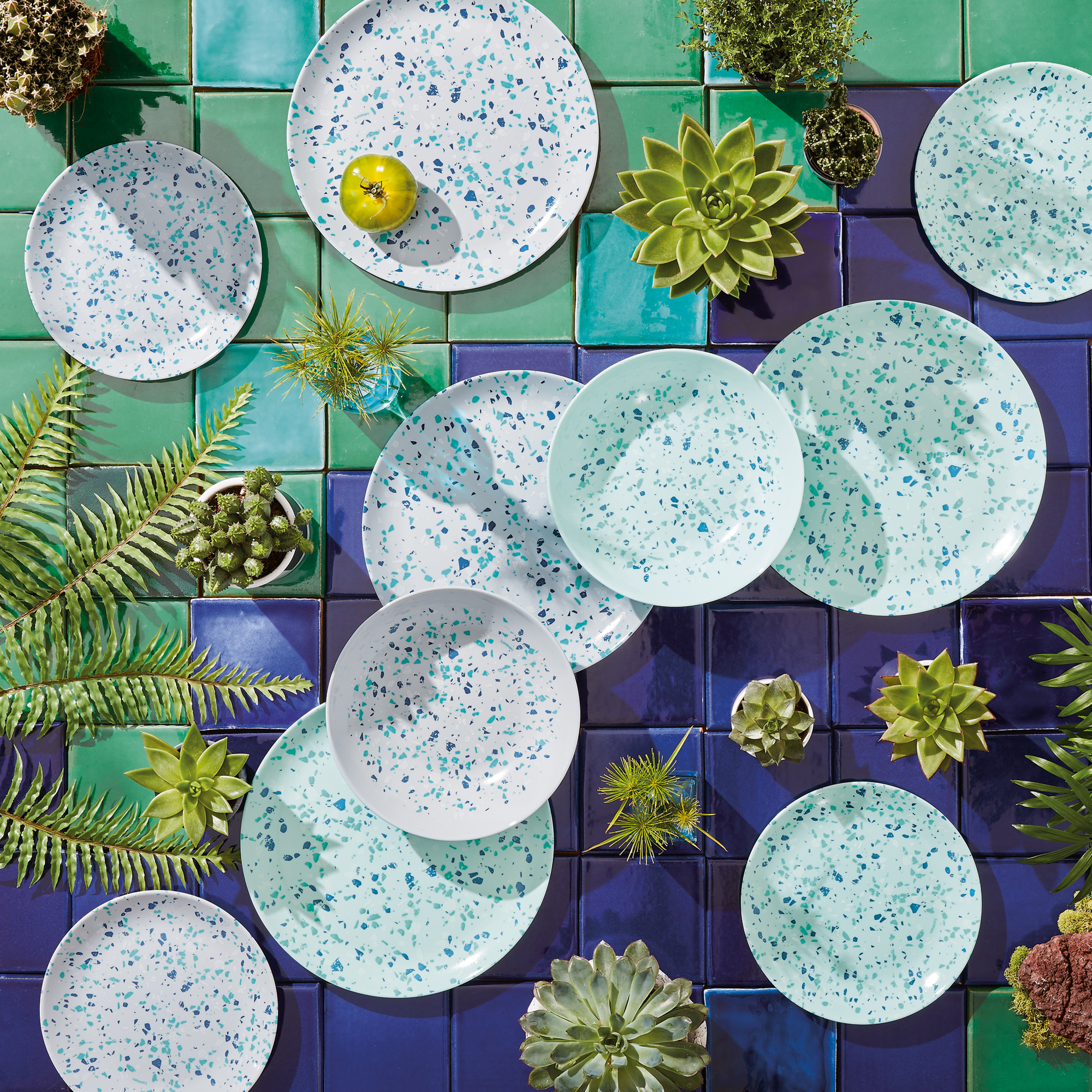 Plato llano Venizia Light Turquoise 25 cm LUMINARC