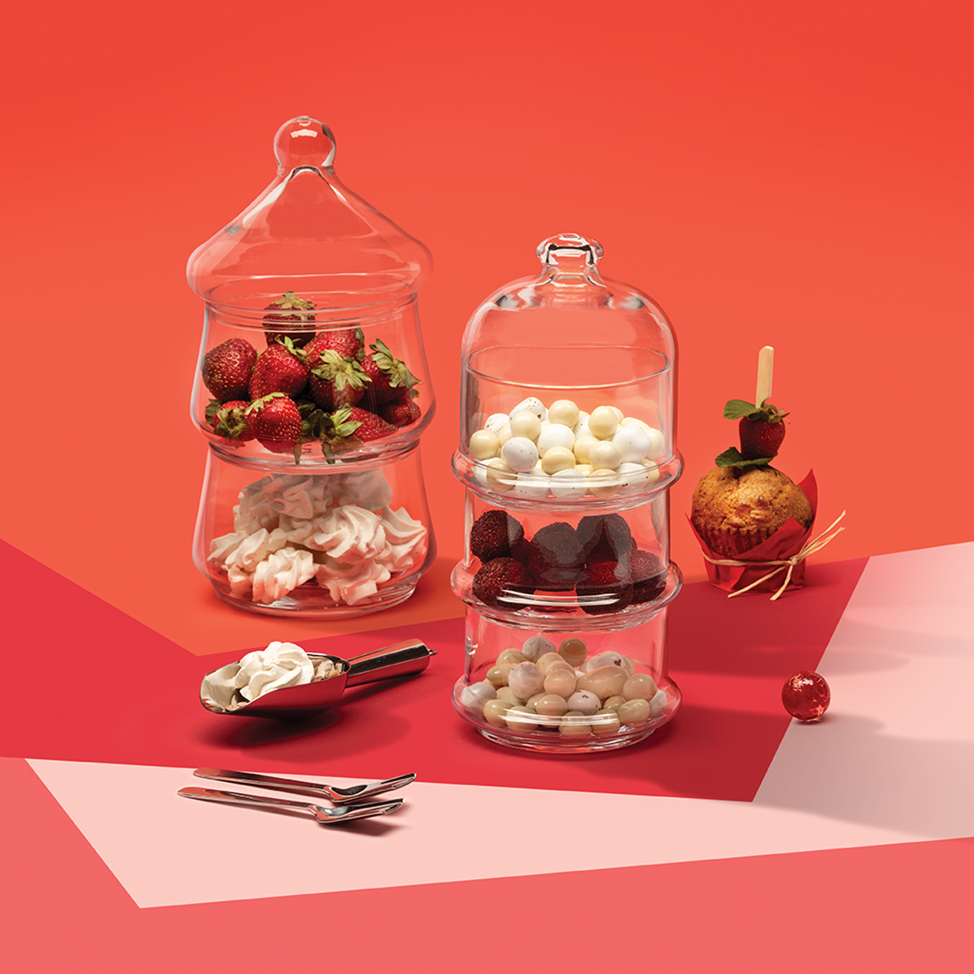 Sklenená trojposchodová nádobka Villa Patisserie 26,1 cm PASABAHCE
