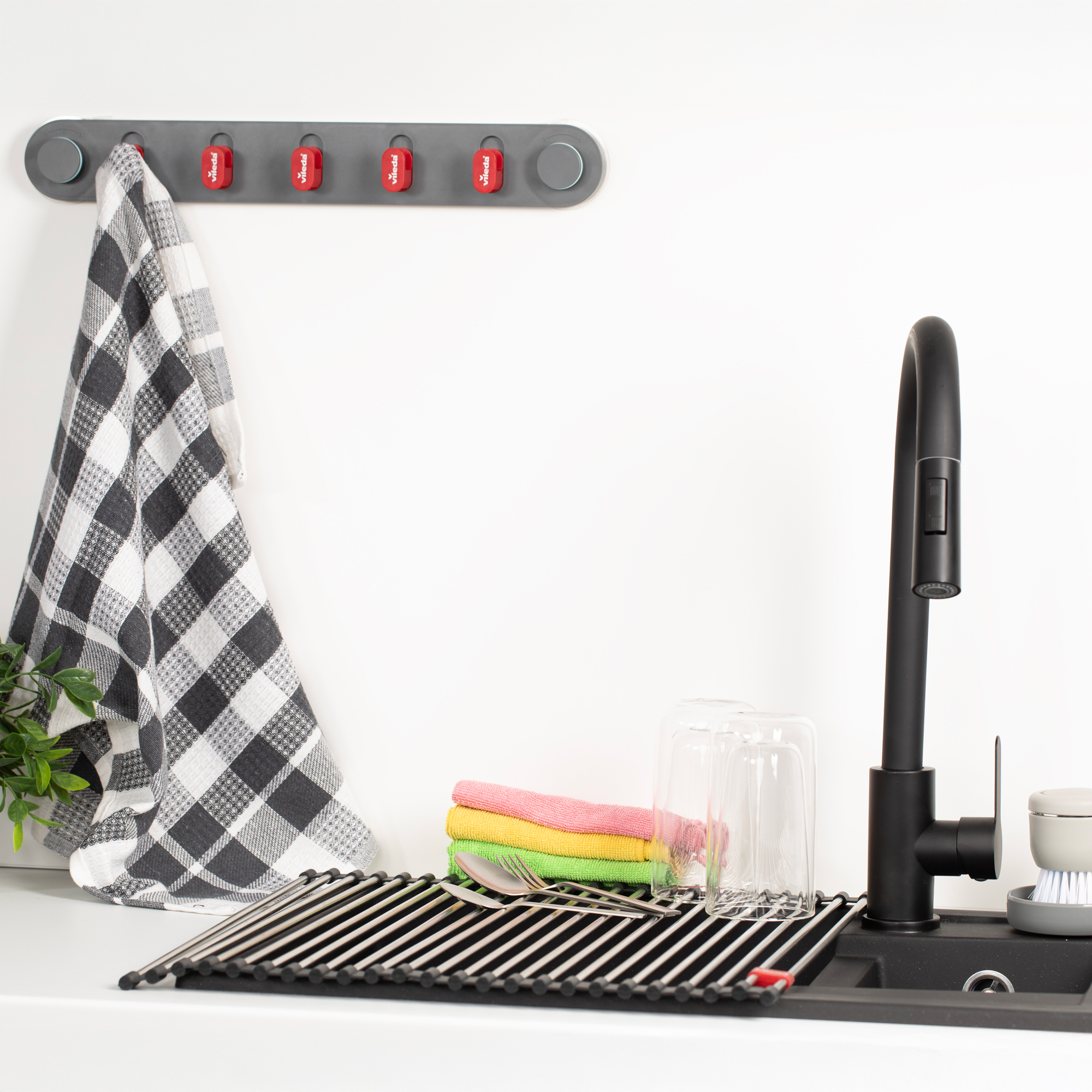 Rolovací odkvapkávač na riad Easy Kitchen 45 x 40 cm VILEDA by Dajar