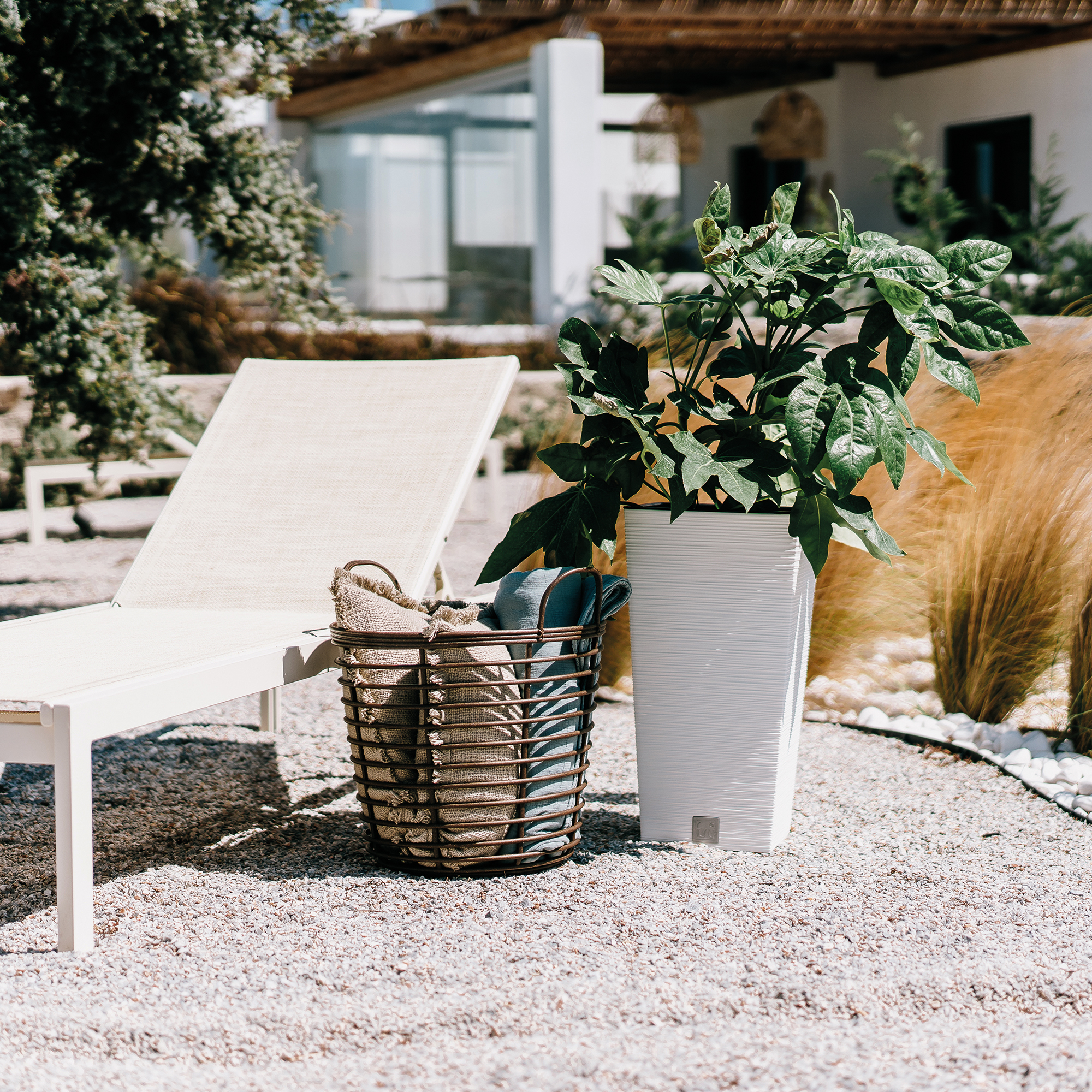 Maceta de jardín Furu Square 55 cm blanca PROSPERPLAST